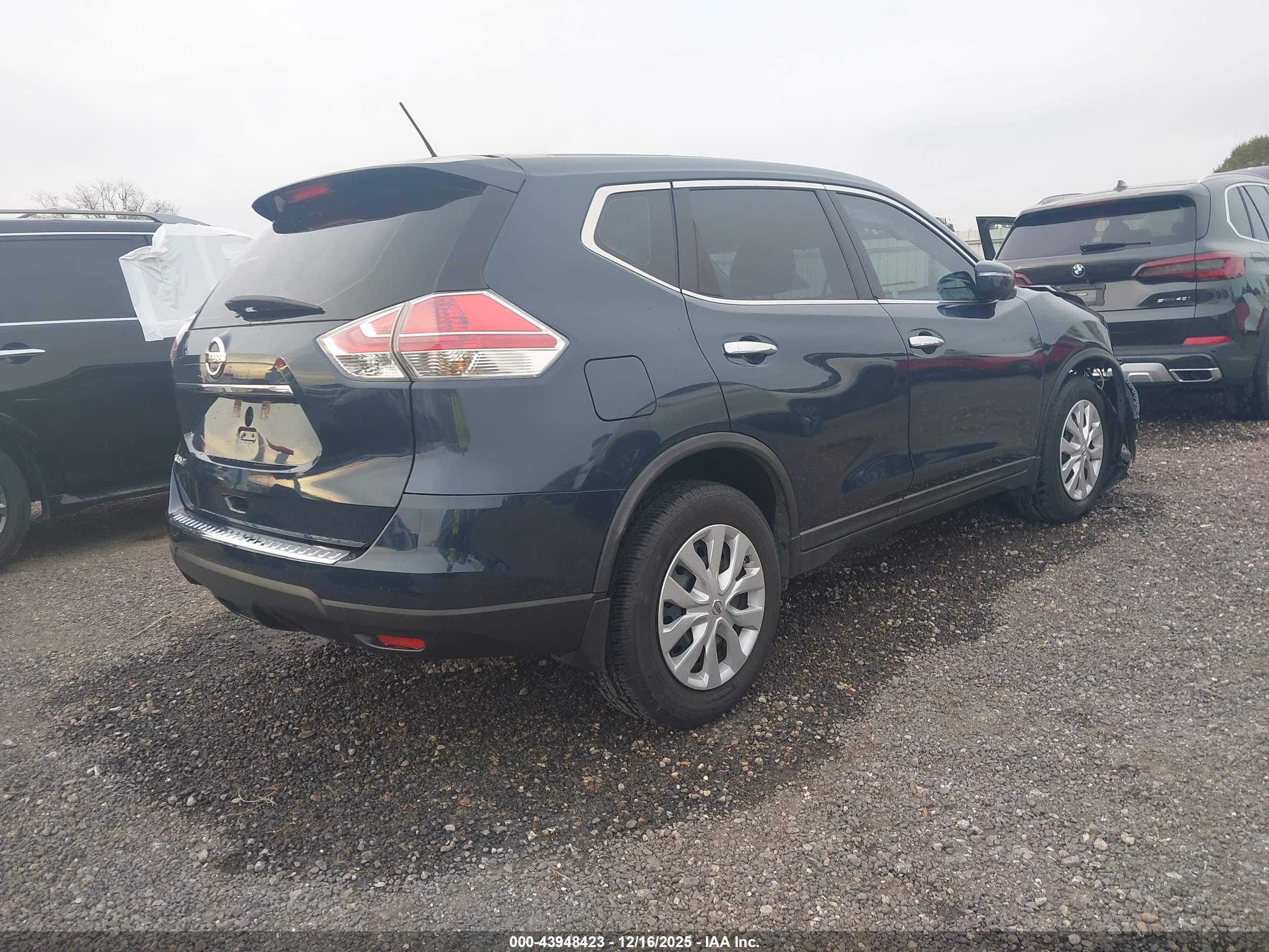 NISSAN ROGUE image 4