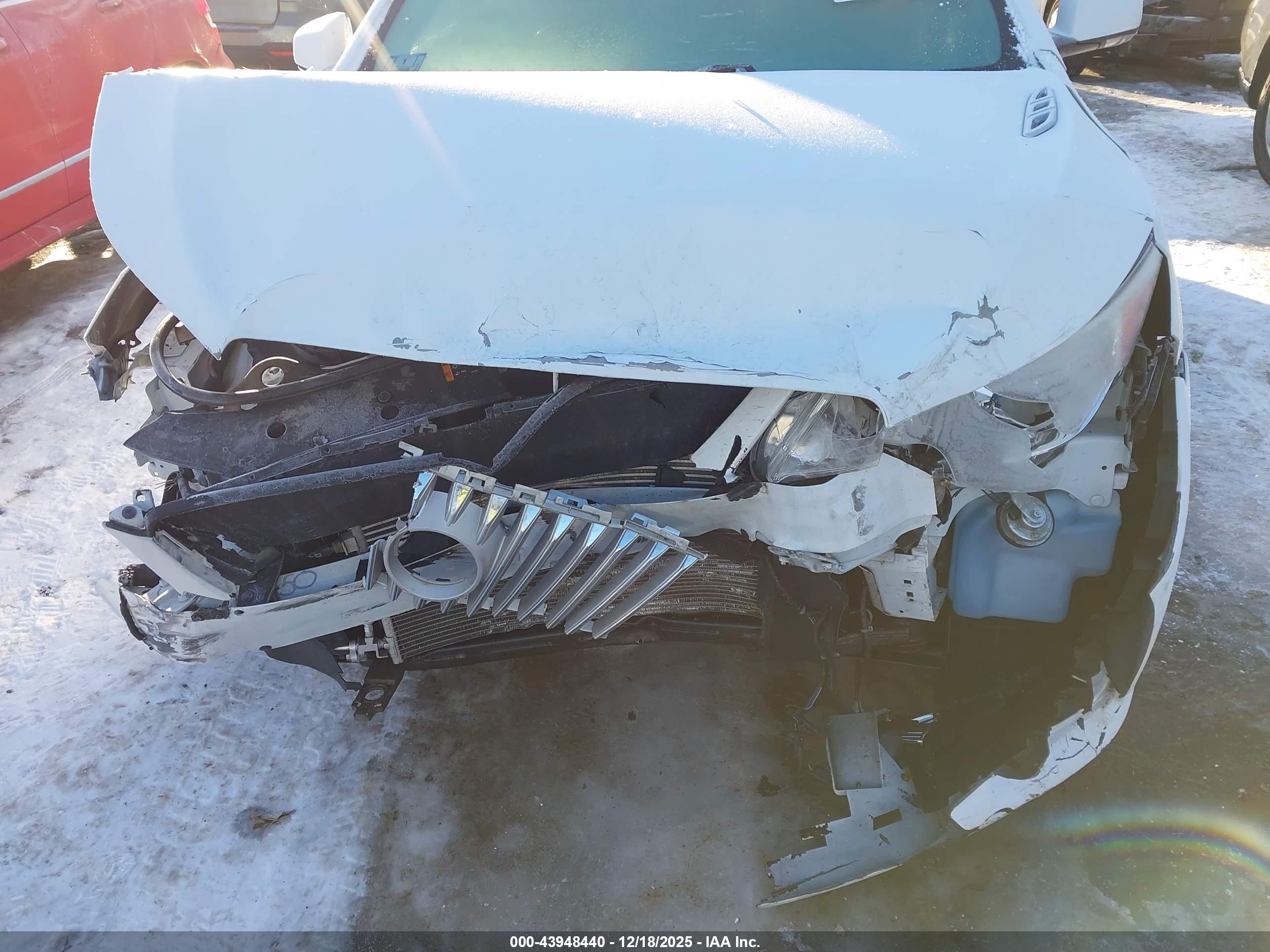 BUICK LACROSSE image 6
