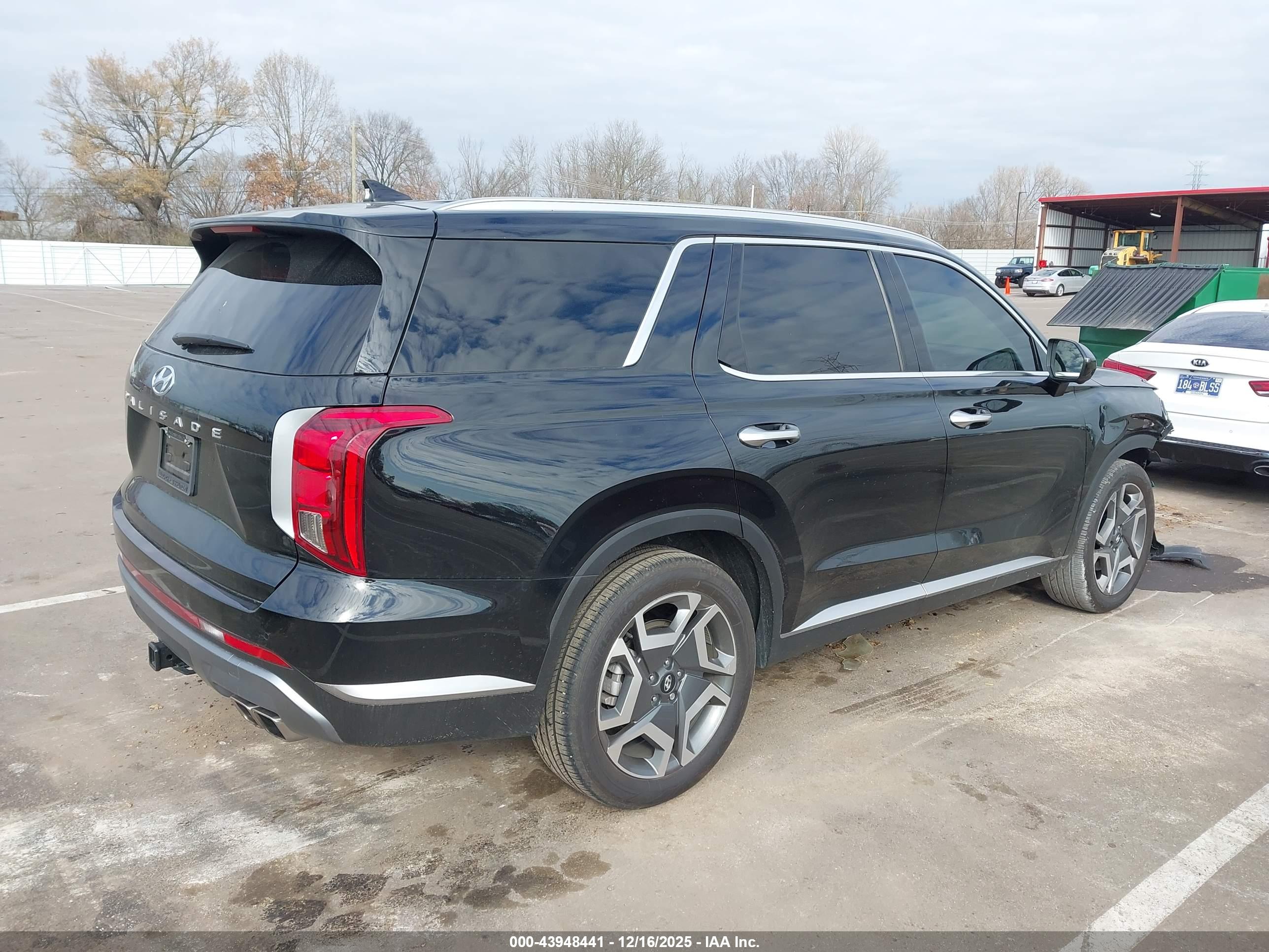 HYUNDAI PALISADE image 4