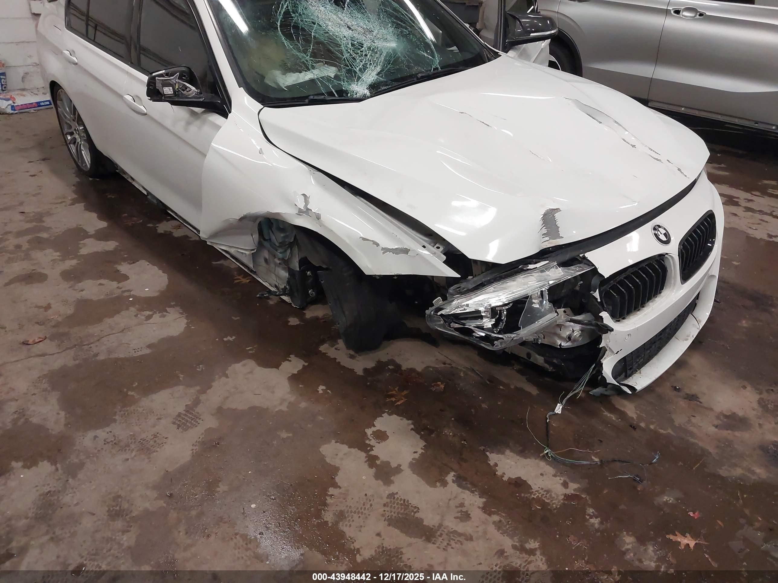 BMW 340I image 6
