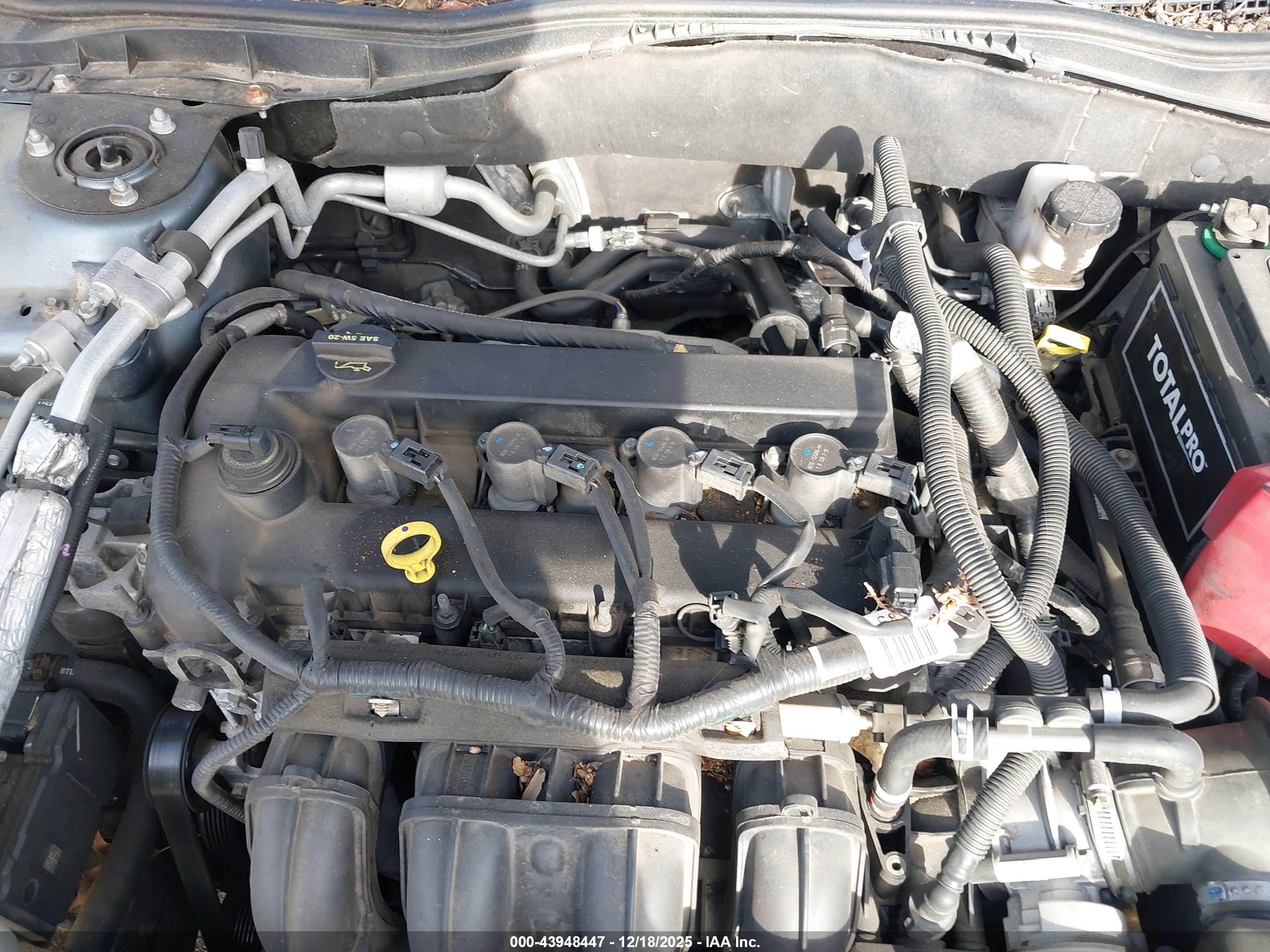 FORD FUSION image 10