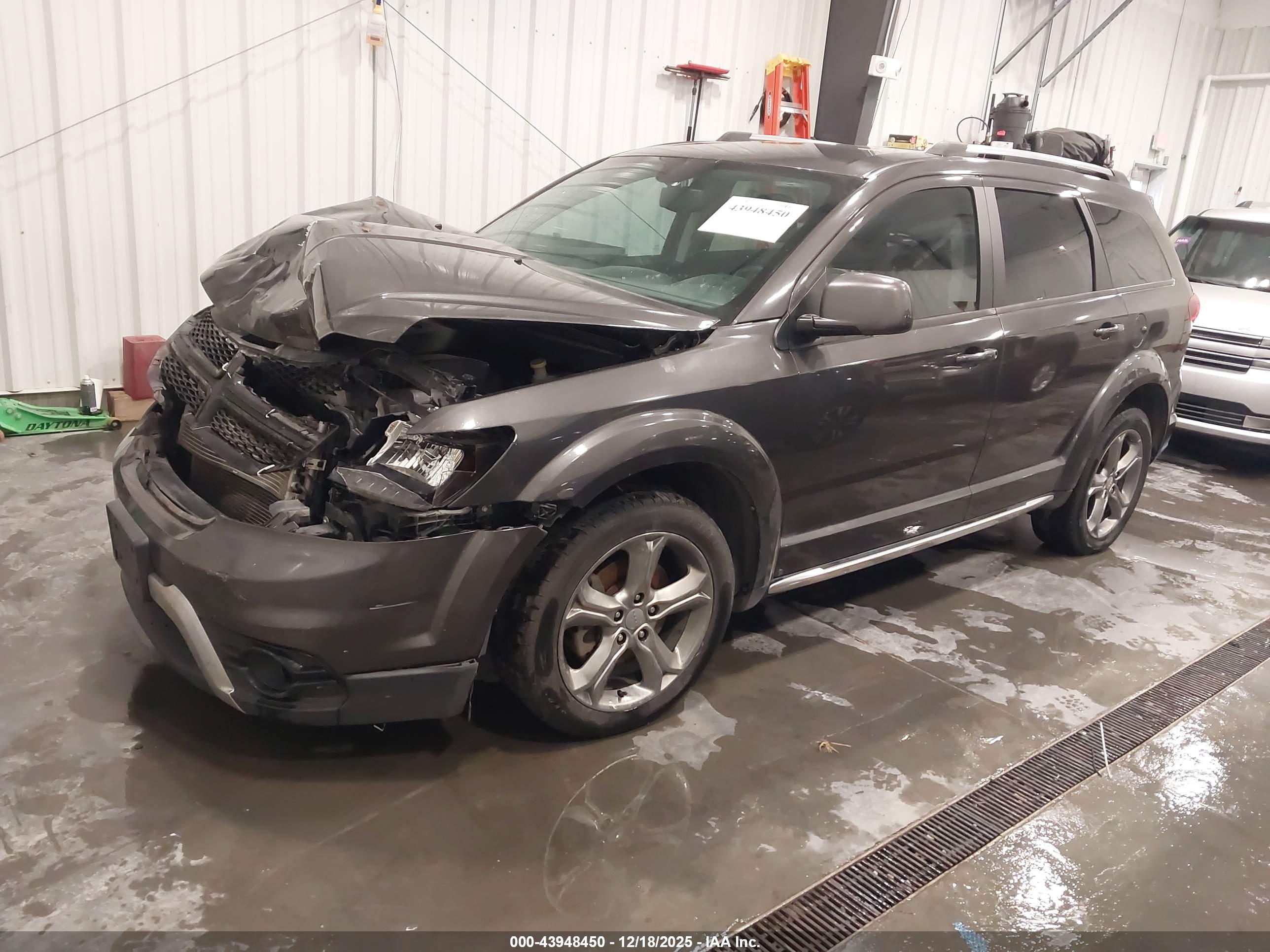 DODGE JOURNEY image 2