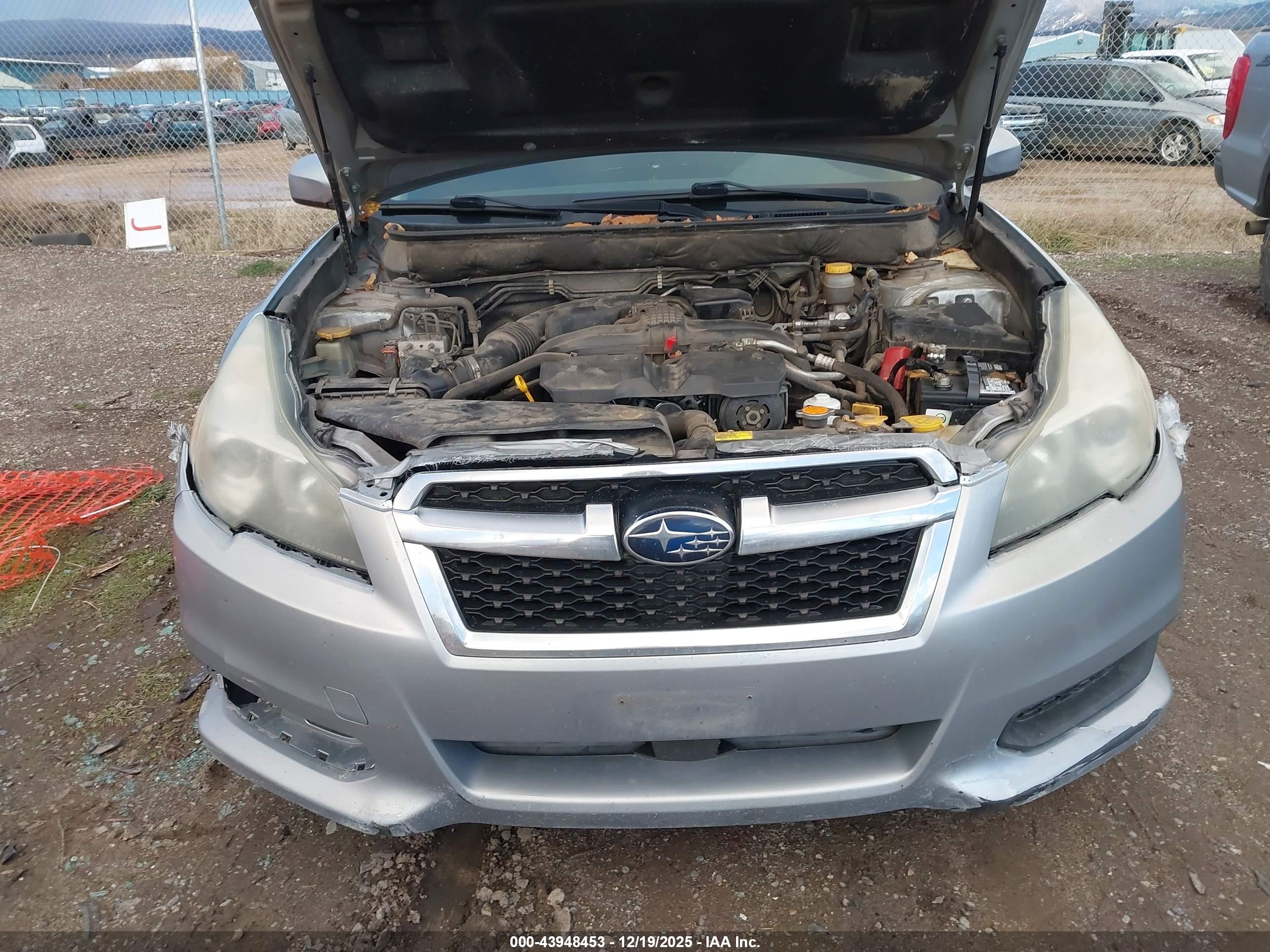 SUBARU LEGACY image 6