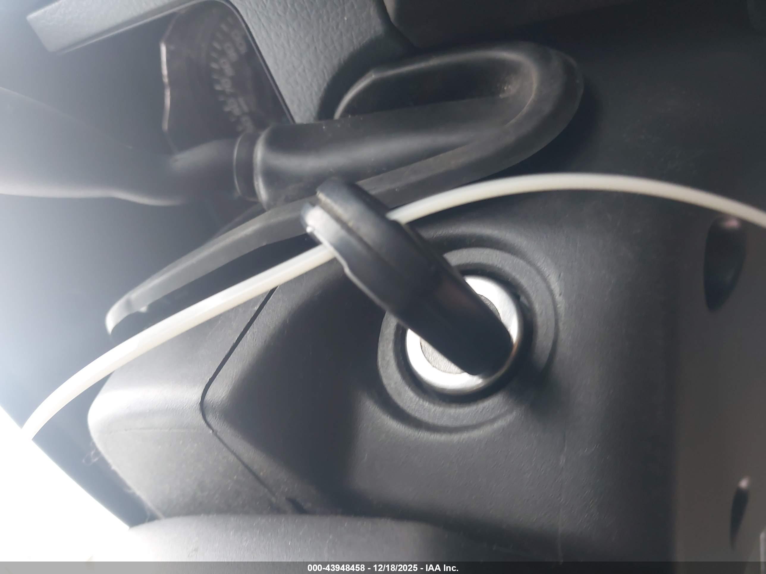 FORD F-150 image 11
