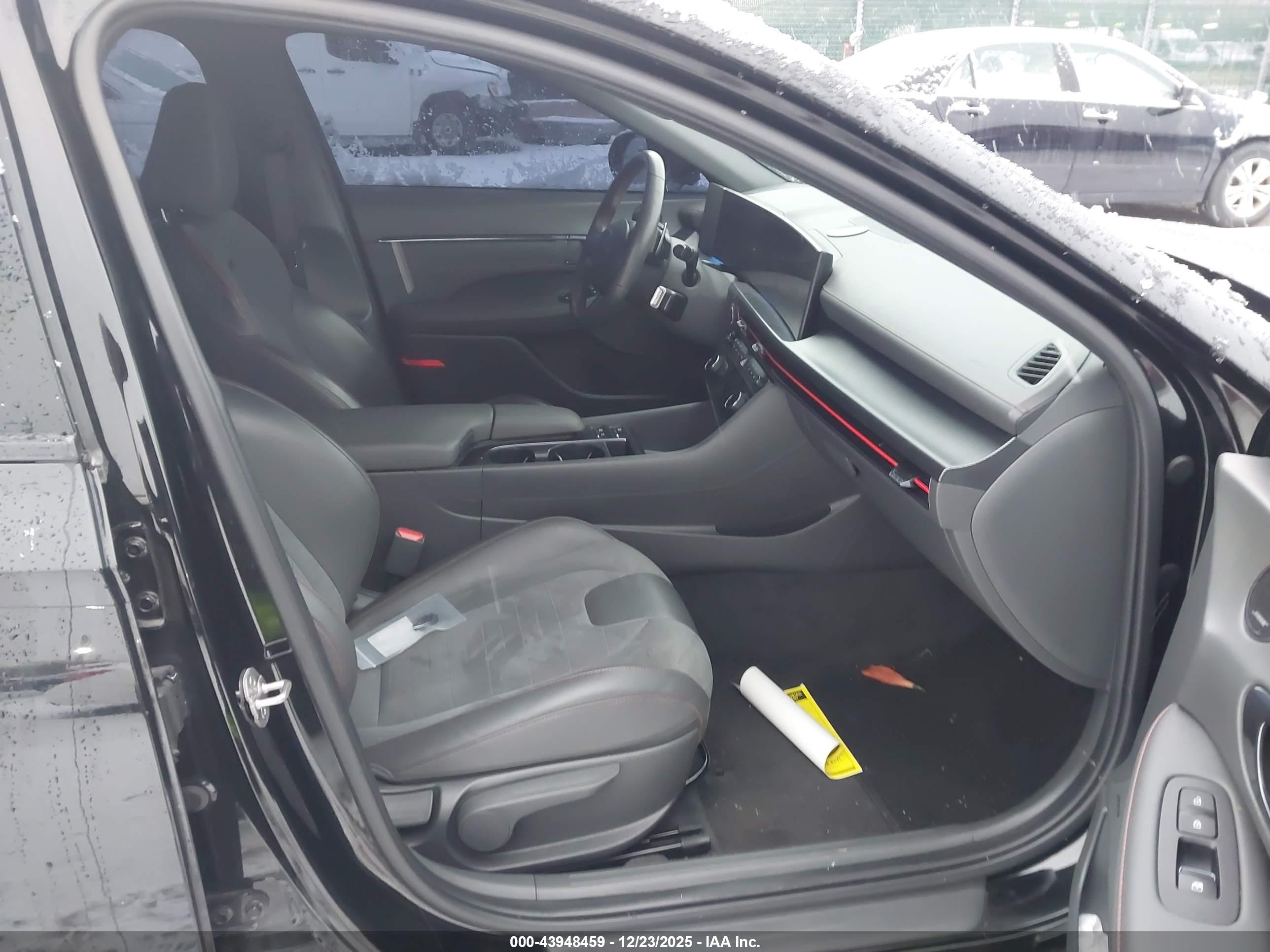 HYUNDAI SONATA image 5