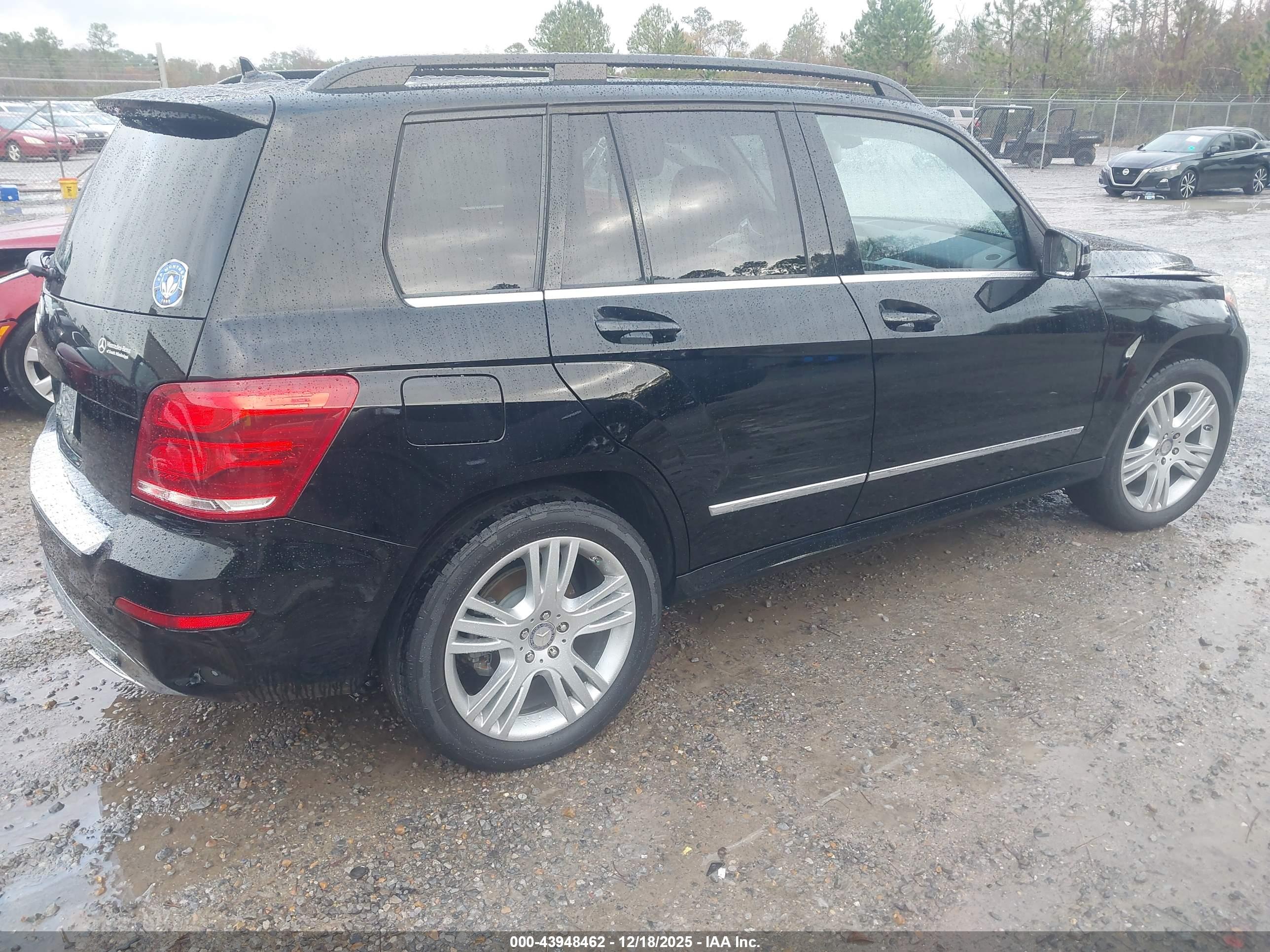 MERCEDES-BENZ GLK image 4