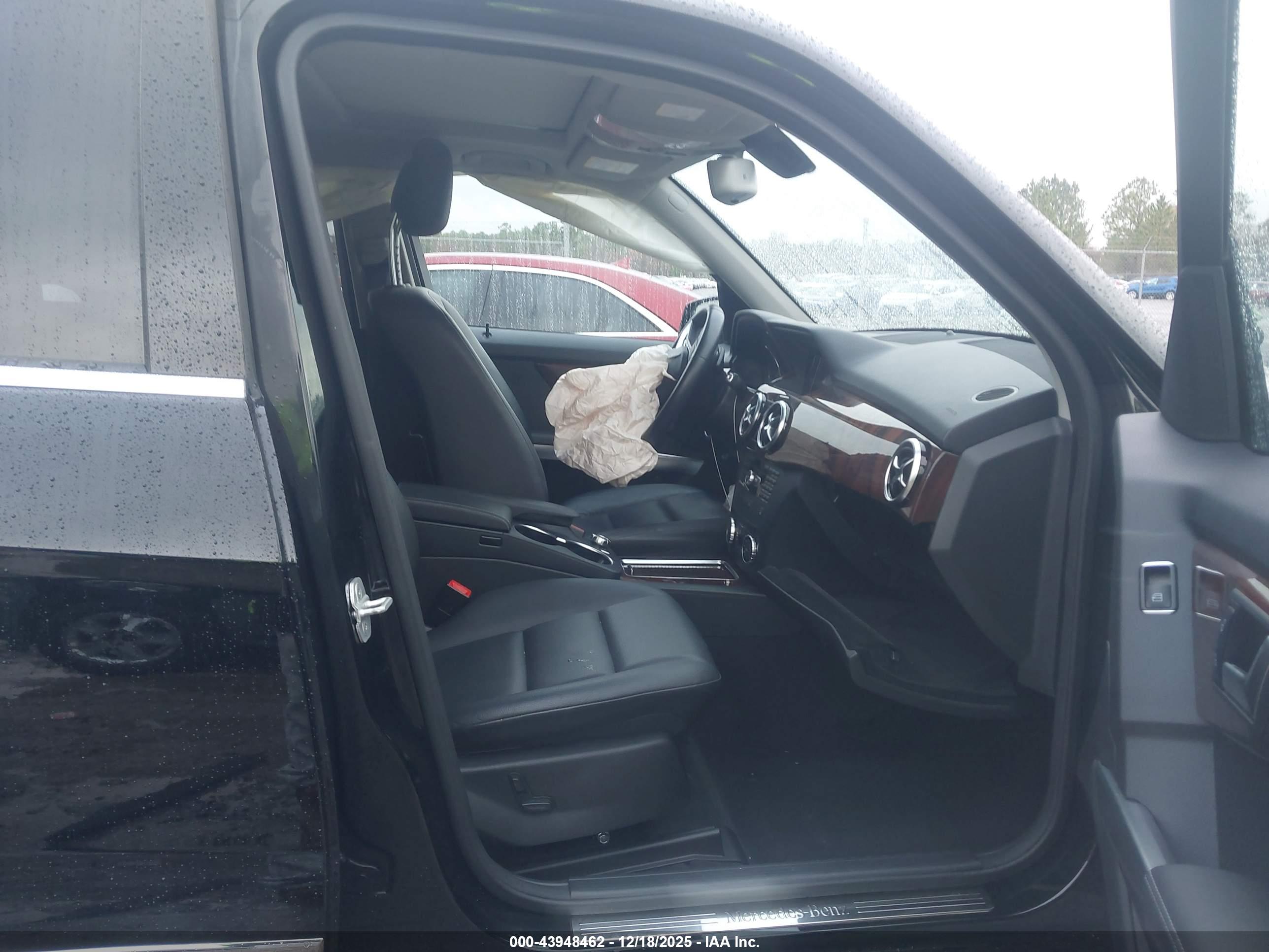 MERCEDES-BENZ GLK image 5