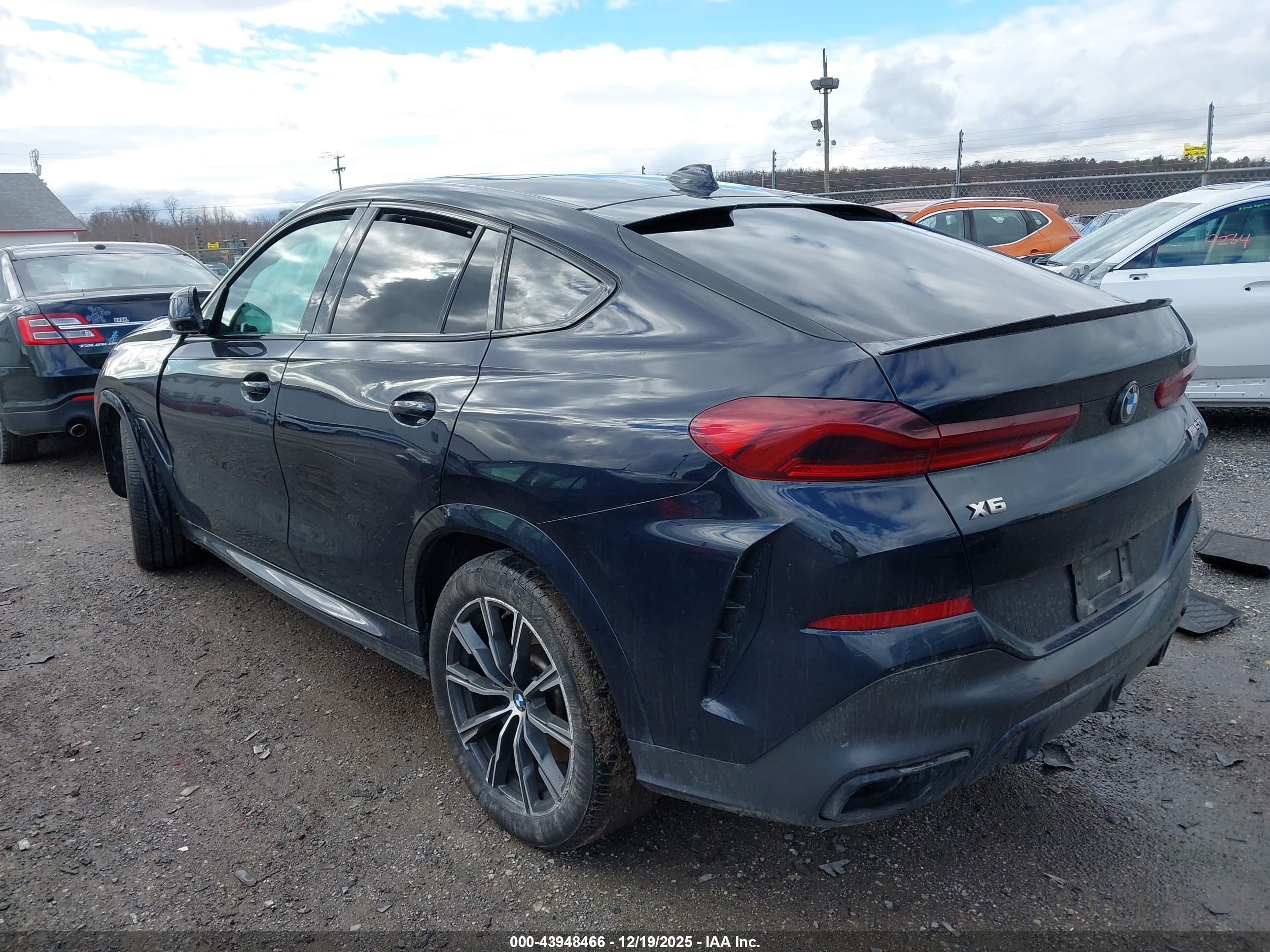 BMW X6 image 3