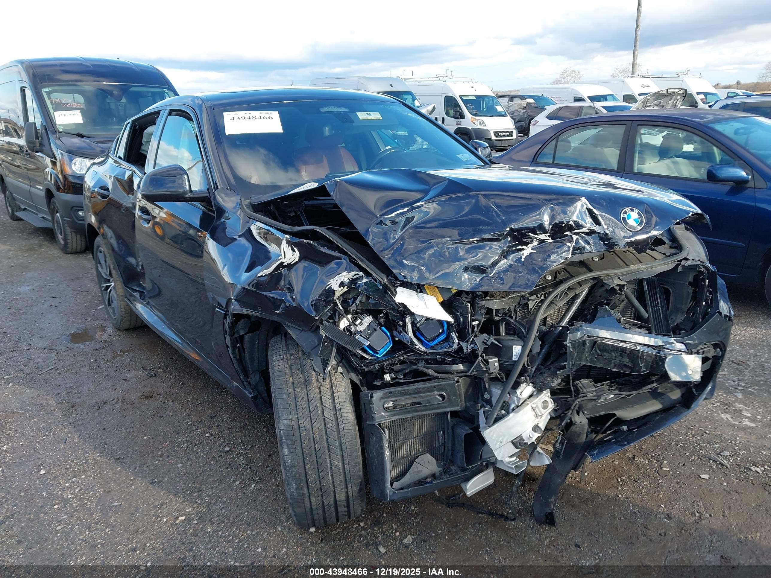 BMW X6 image 6