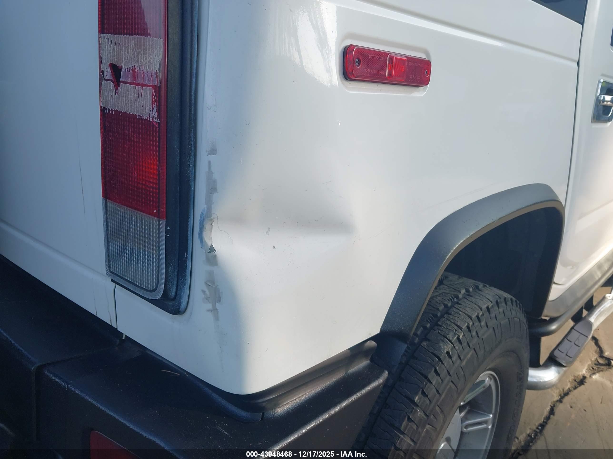 HUMMER H2 image 6