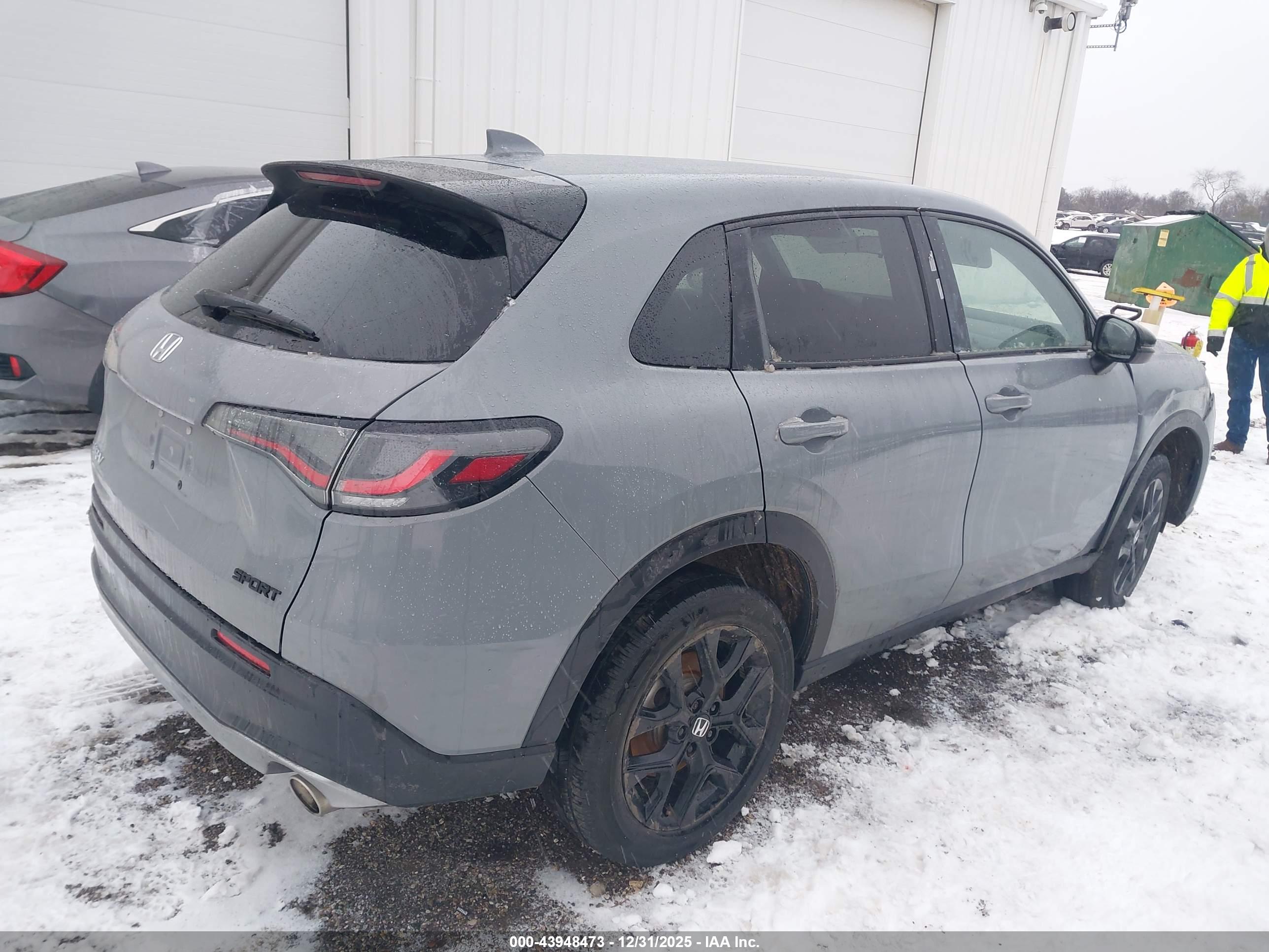 HONDA HR-V image 4