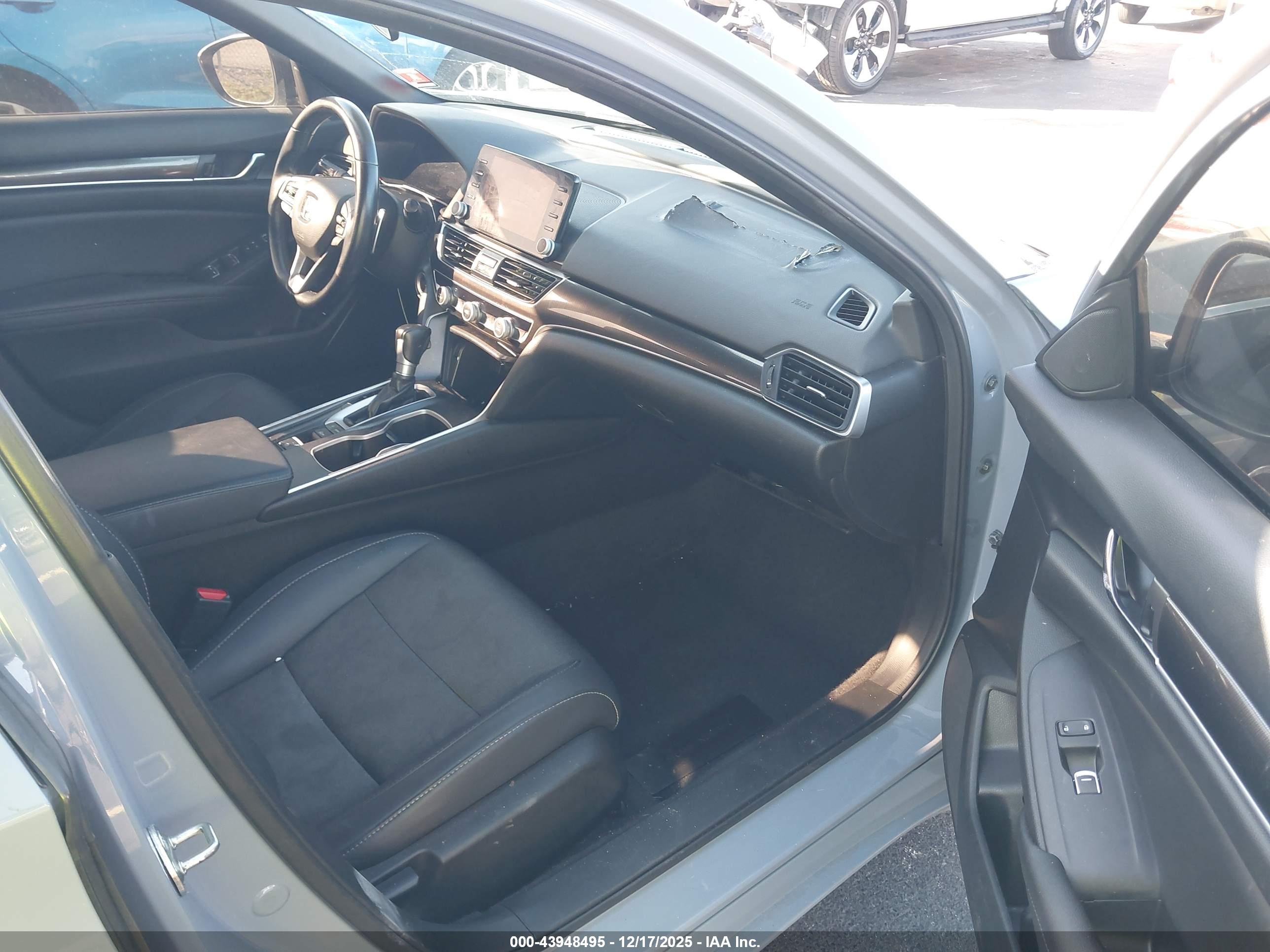 HONDA ACCORD image 5