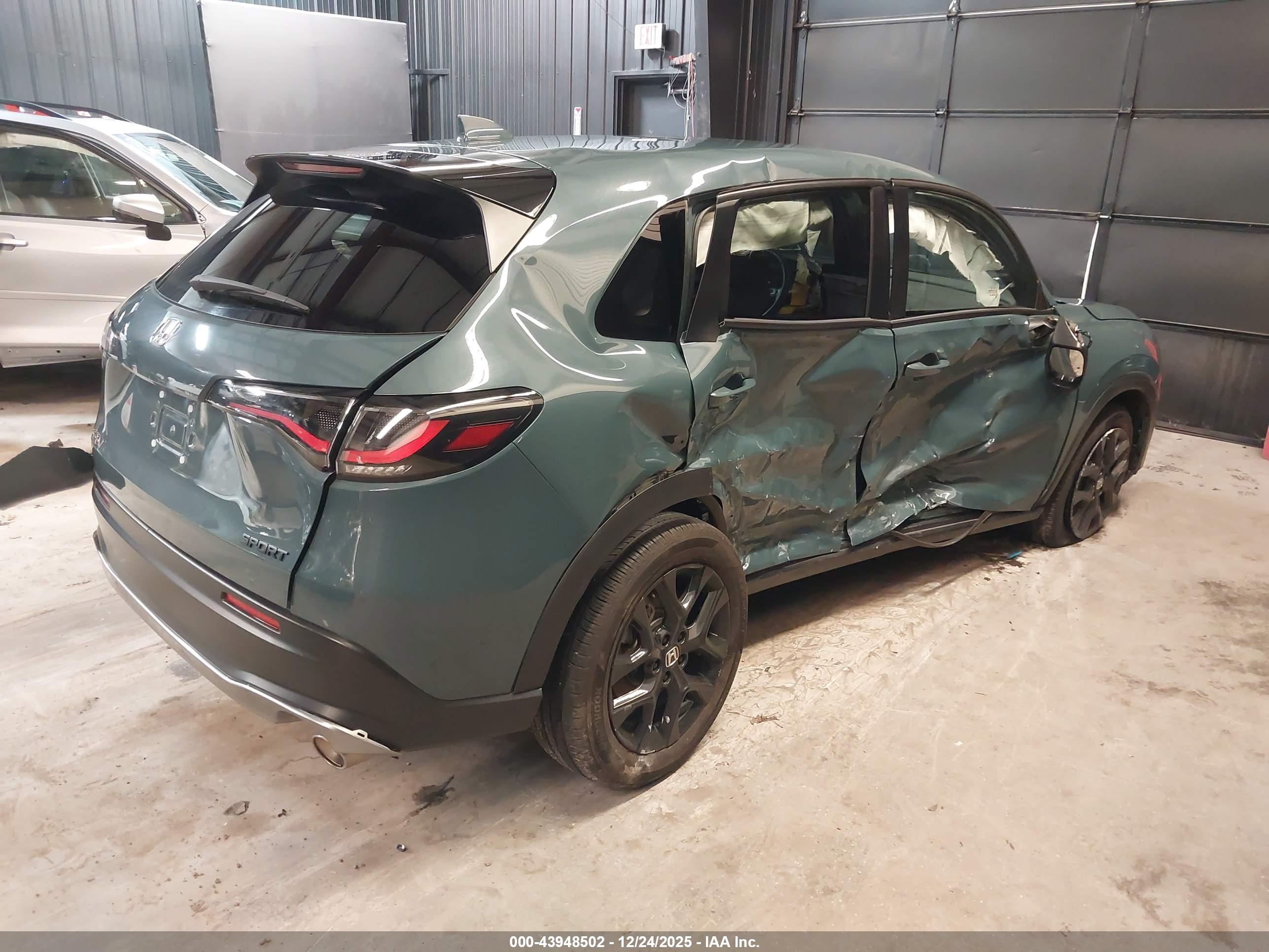 HONDA HR-V image 4
