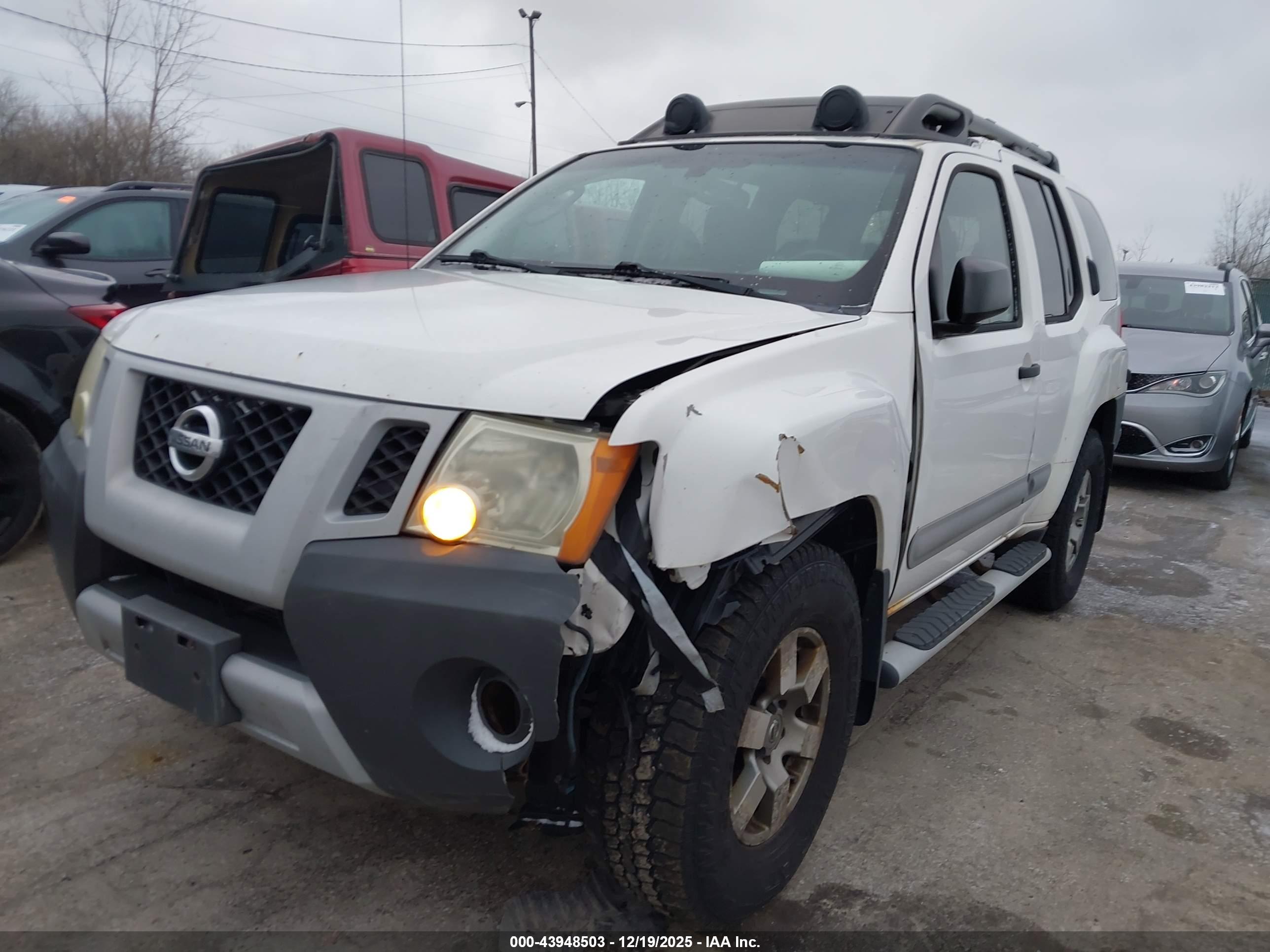 NISSAN XTERRA image 2