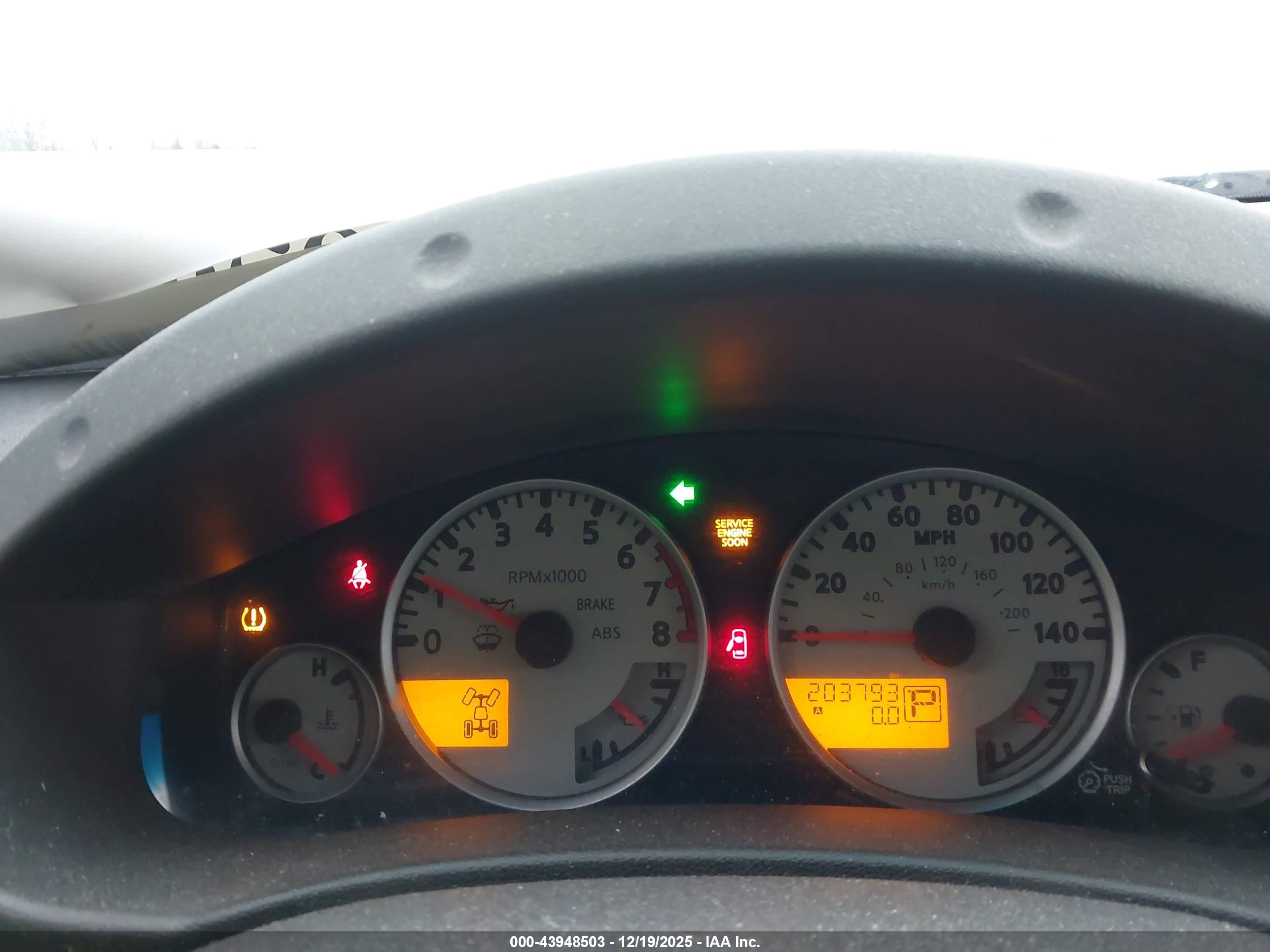 NISSAN XTERRA image 7