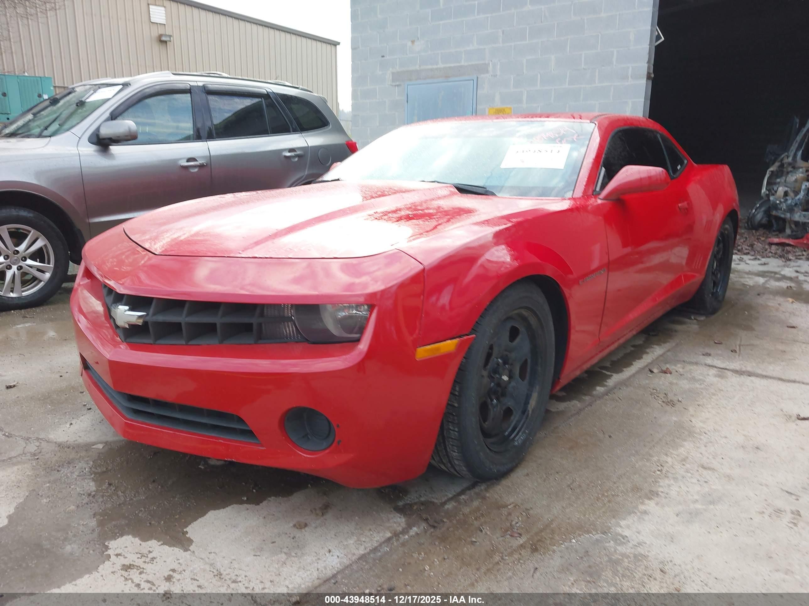 CHEVROLET CAMARO image 2