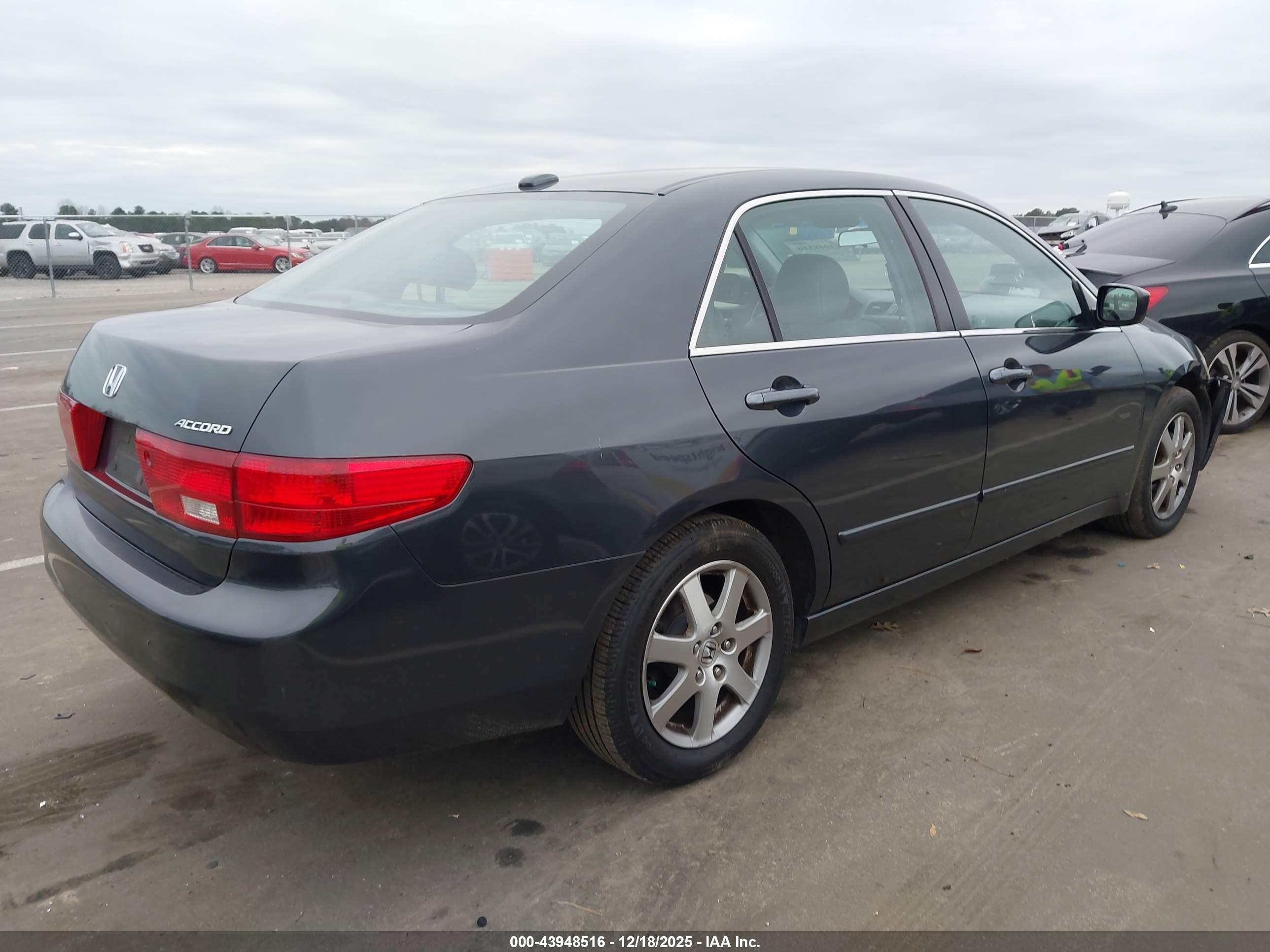 HONDA ACCORD image 4