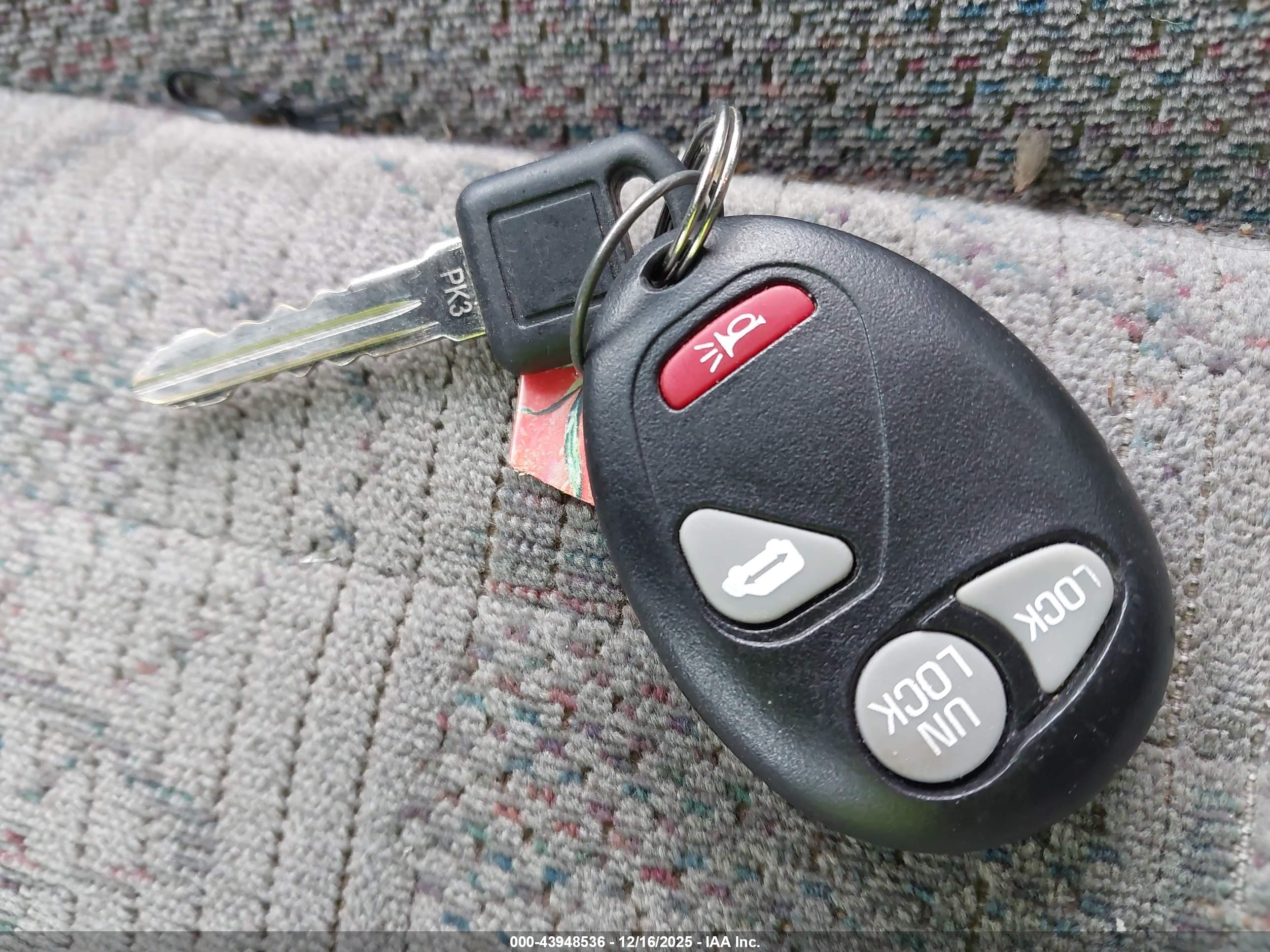 PONTIAC MONTANA image 11