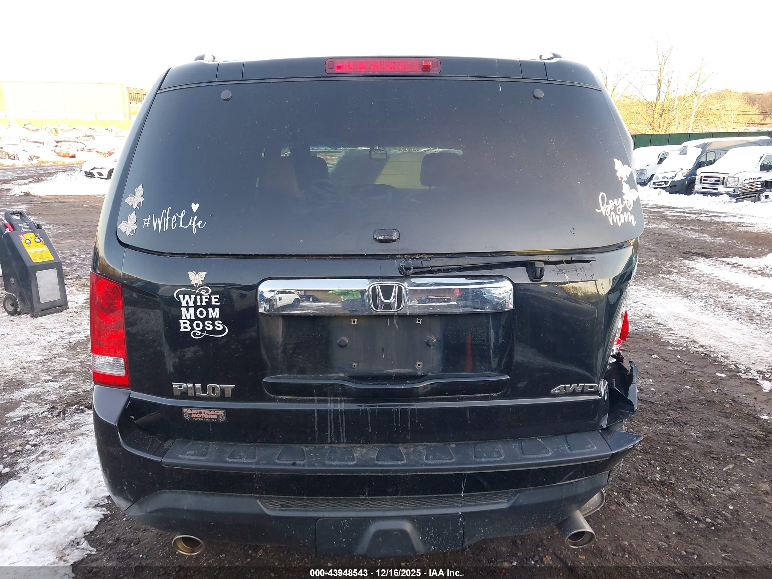 HONDA PILOT image 6