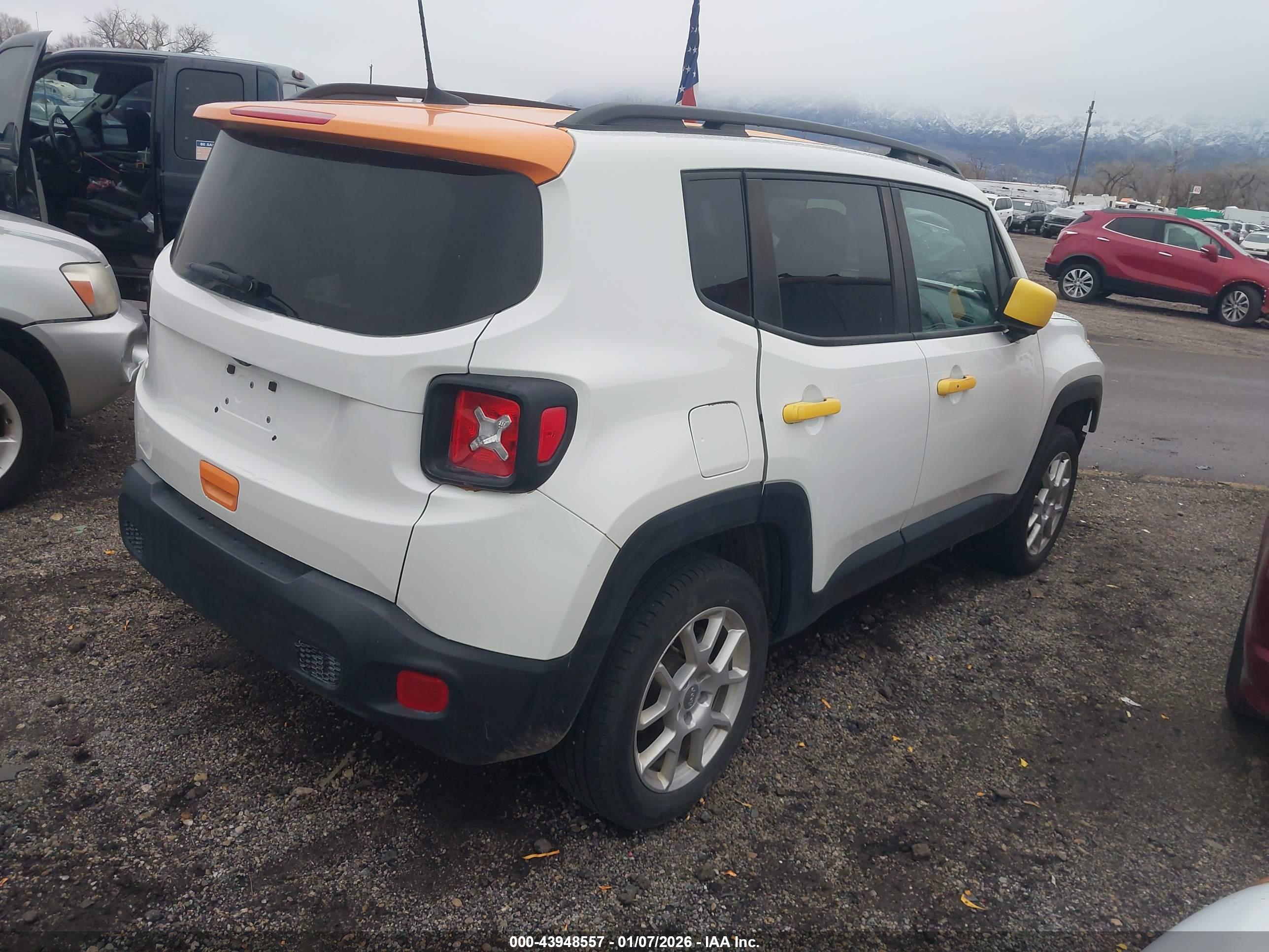 JEEP RENEGADE image 4