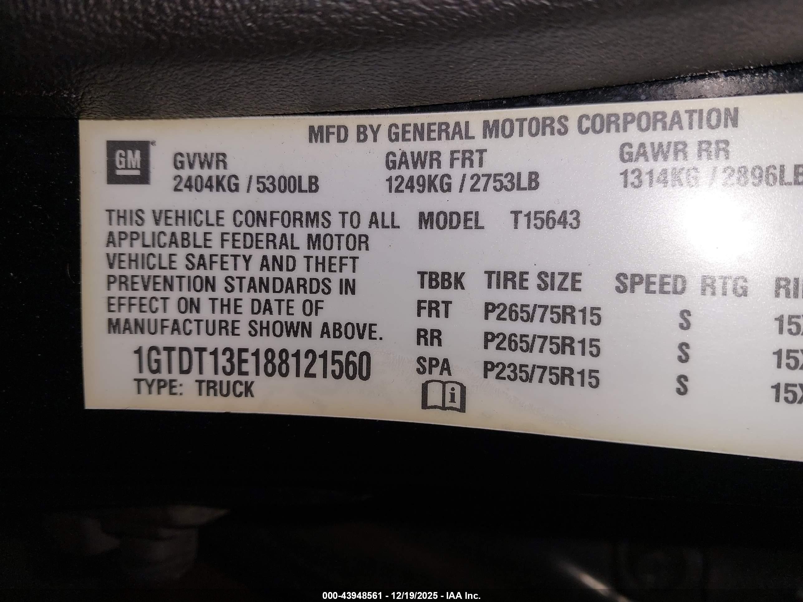 GMC CANYON image 9