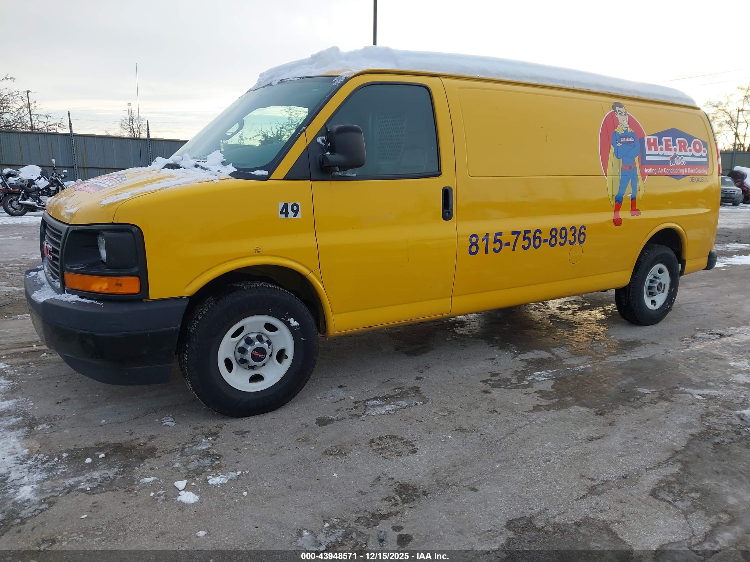 GMC SAVANA image 2