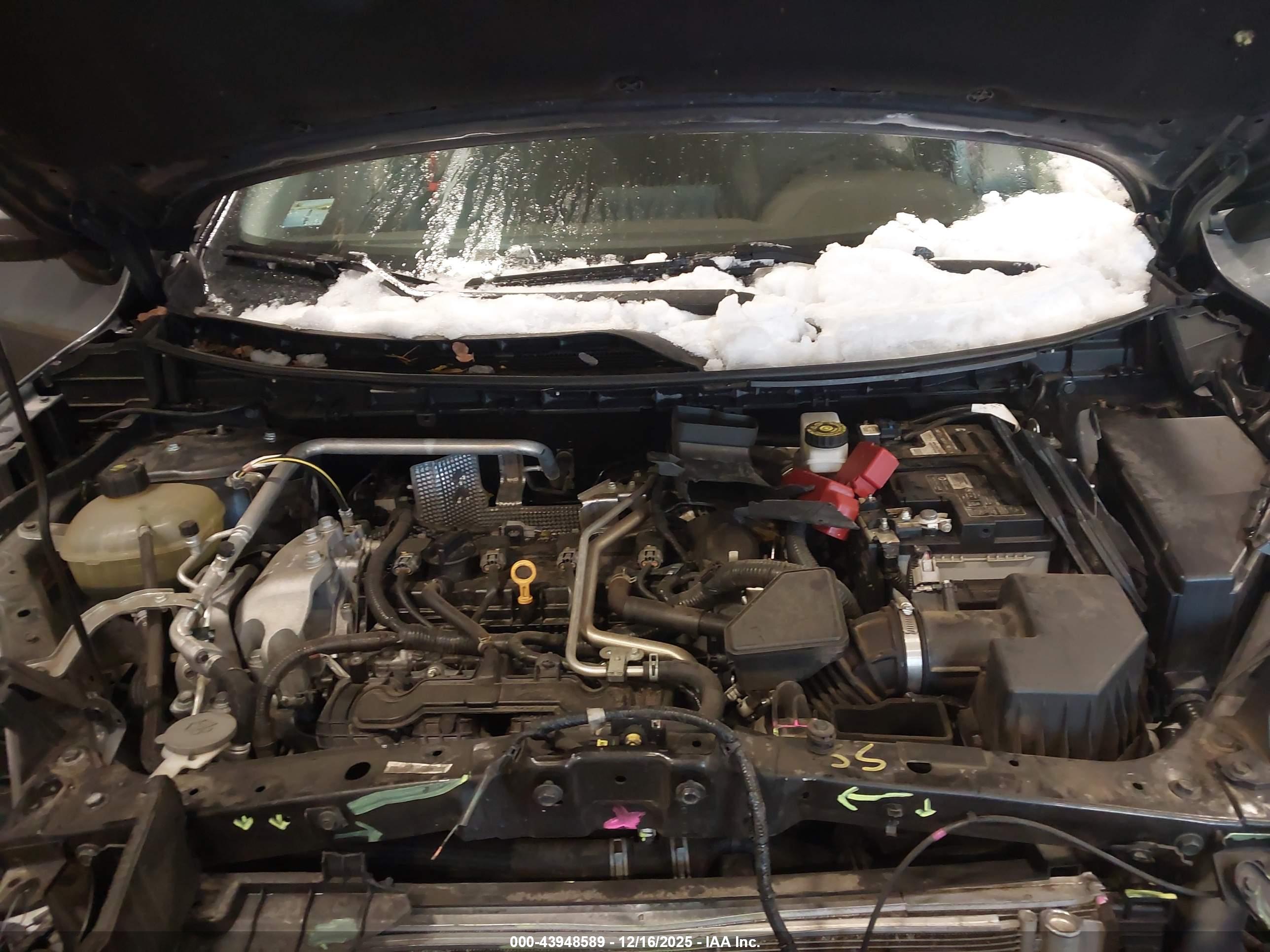 NISSAN ROGUE image 10