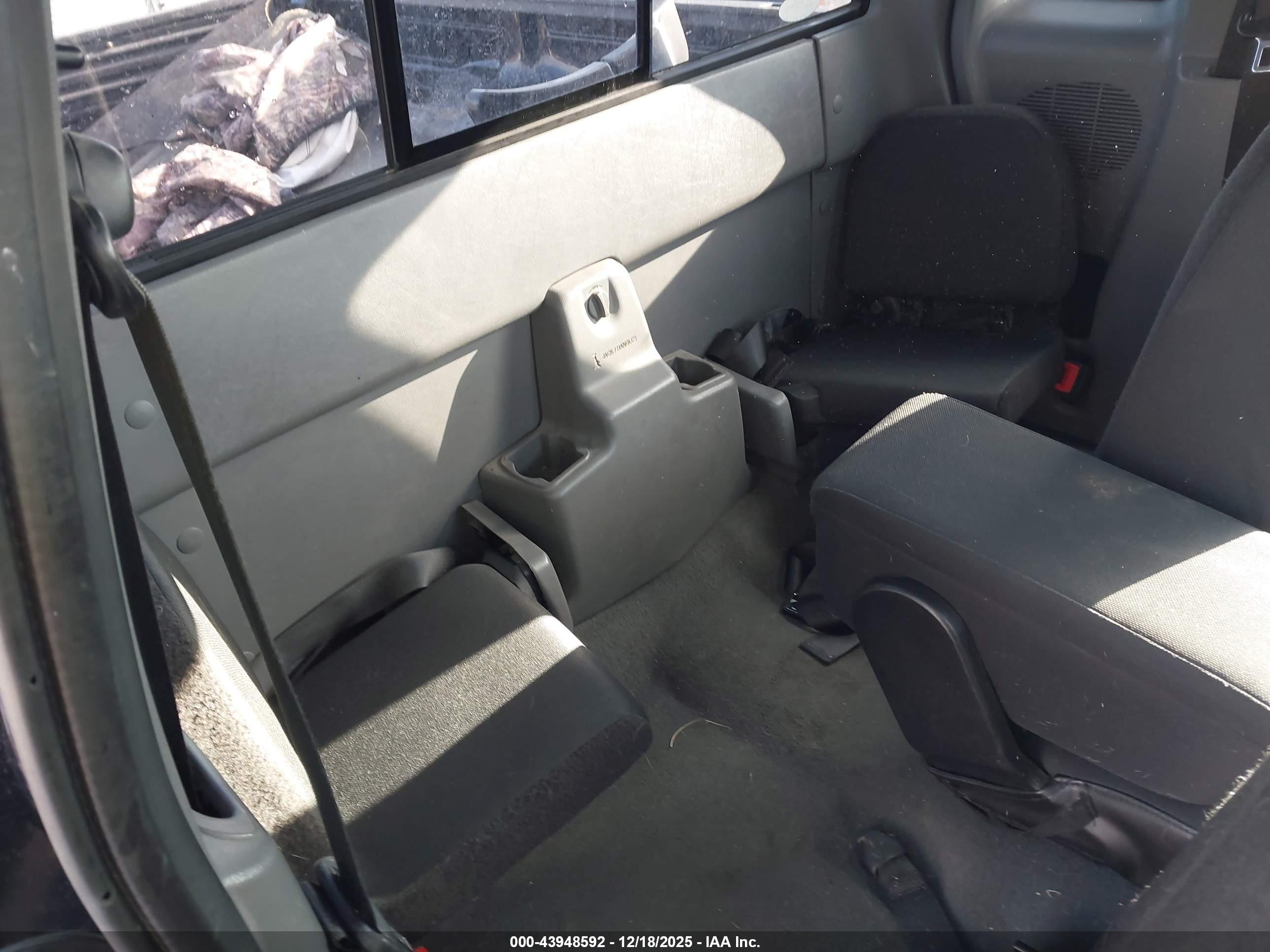 FORD RANGER image 8