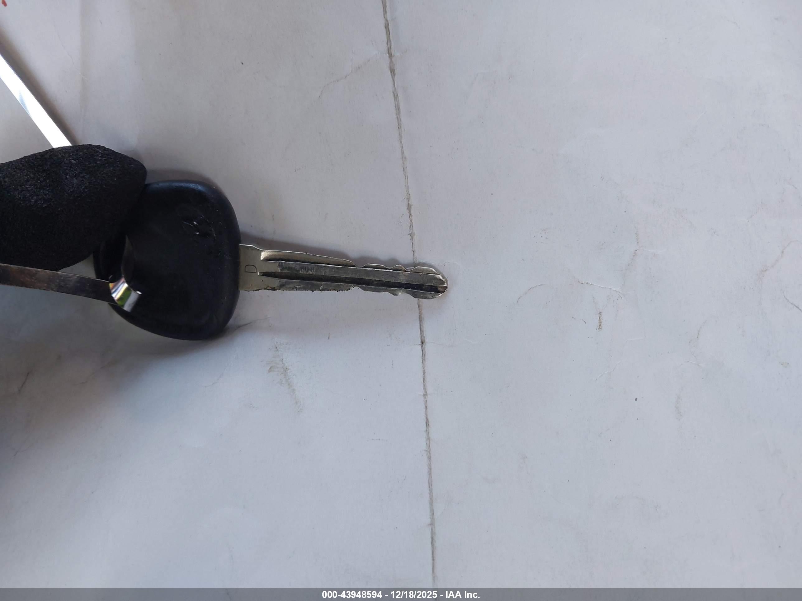 HYUNDAI ELANTRA image 11