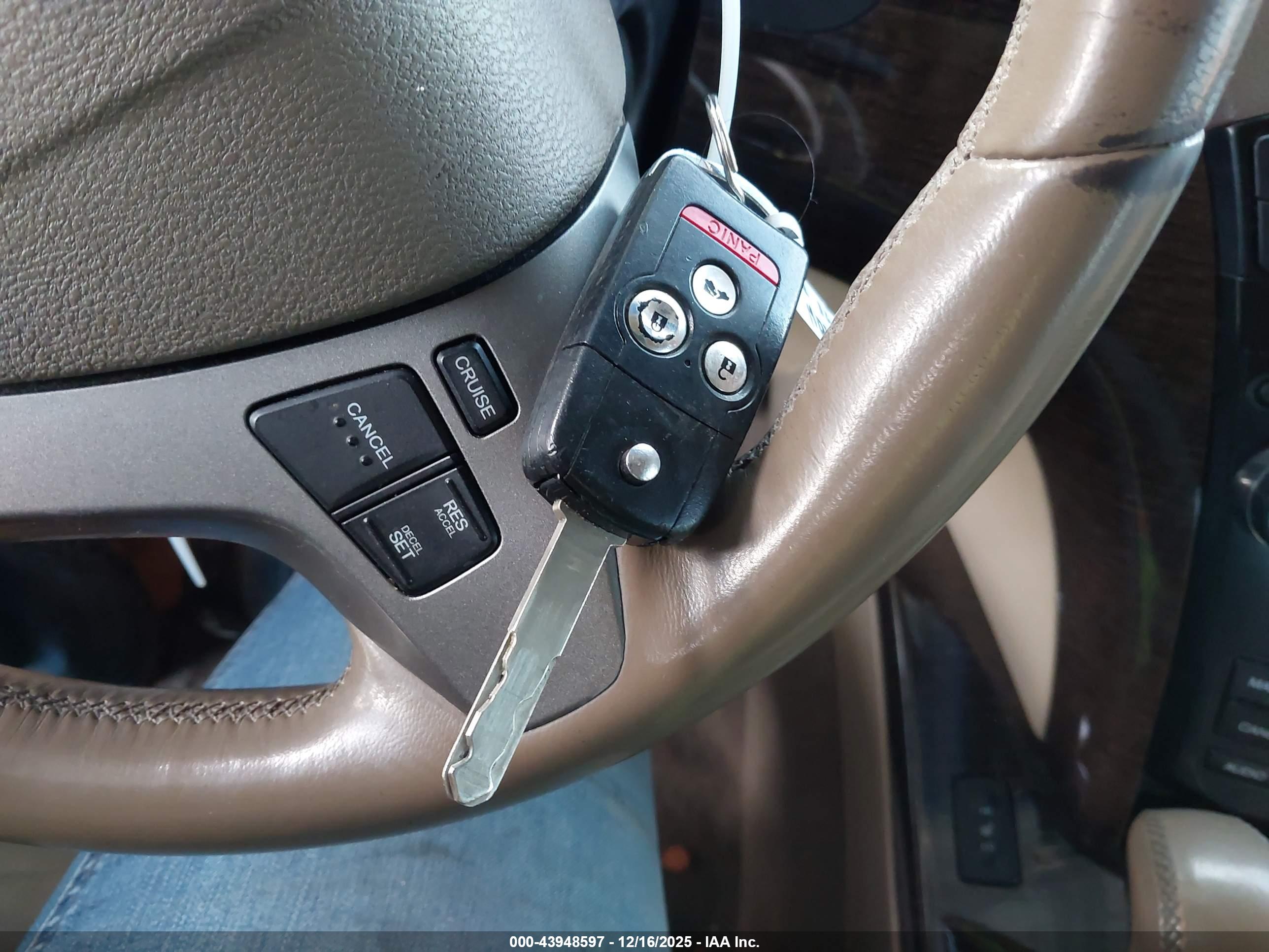 ACURA MDX image 11