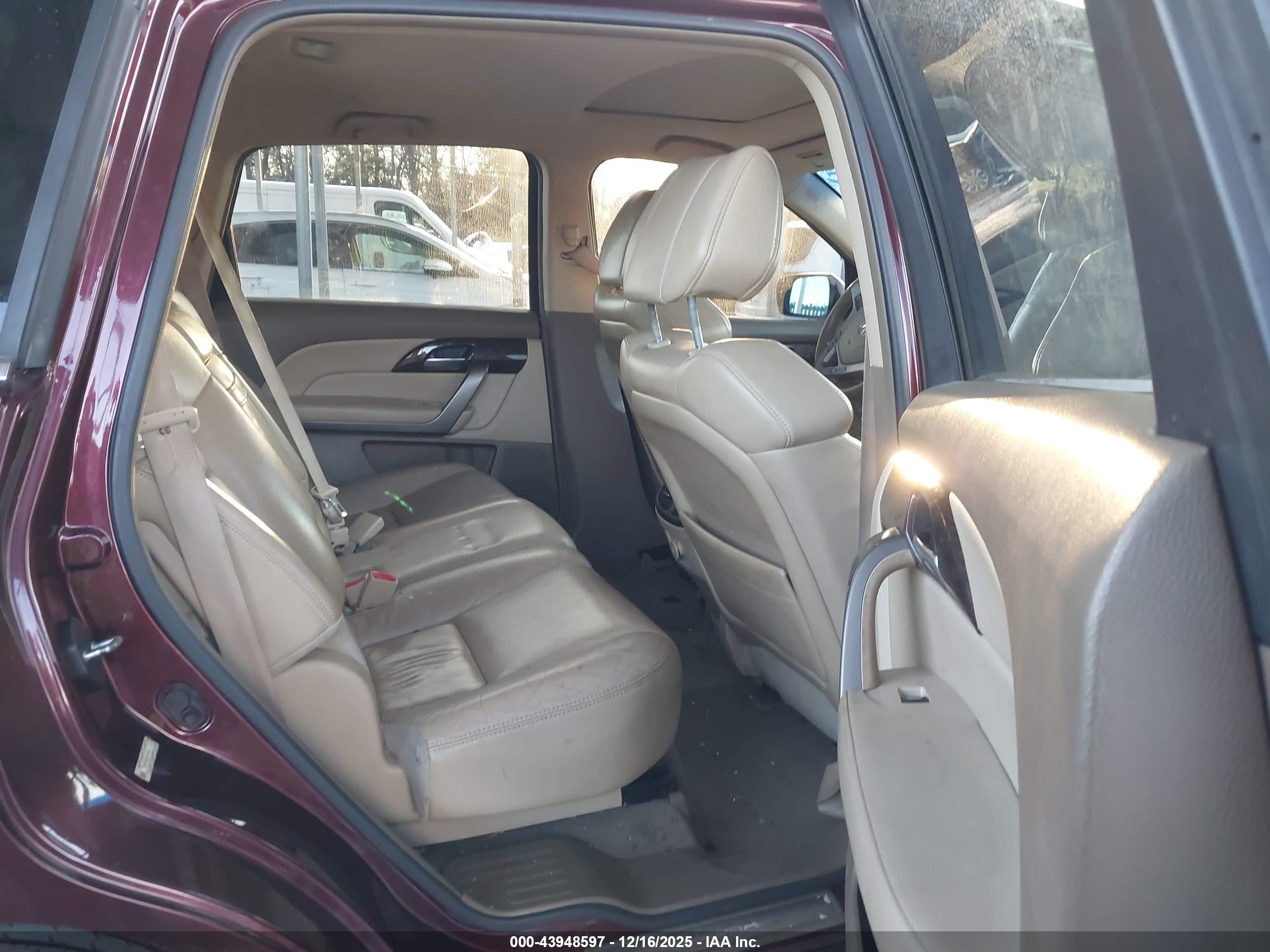 ACURA MDX image 8