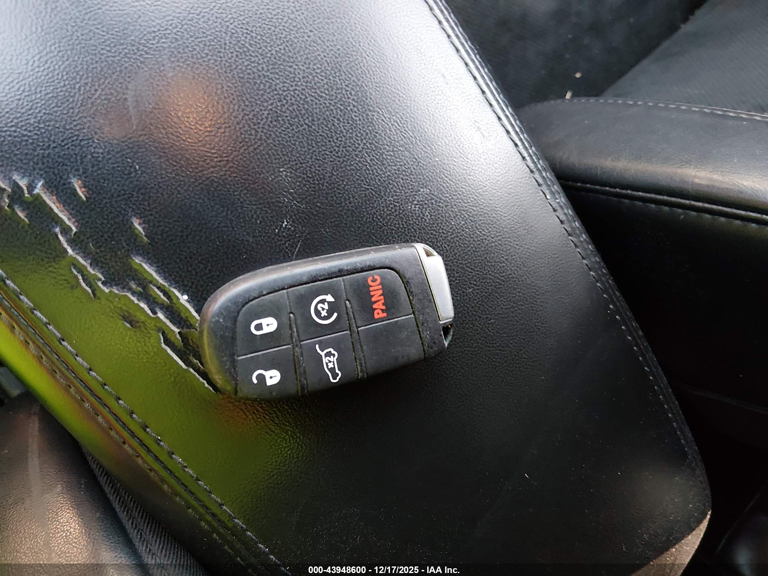 JEEP GRAND image 11