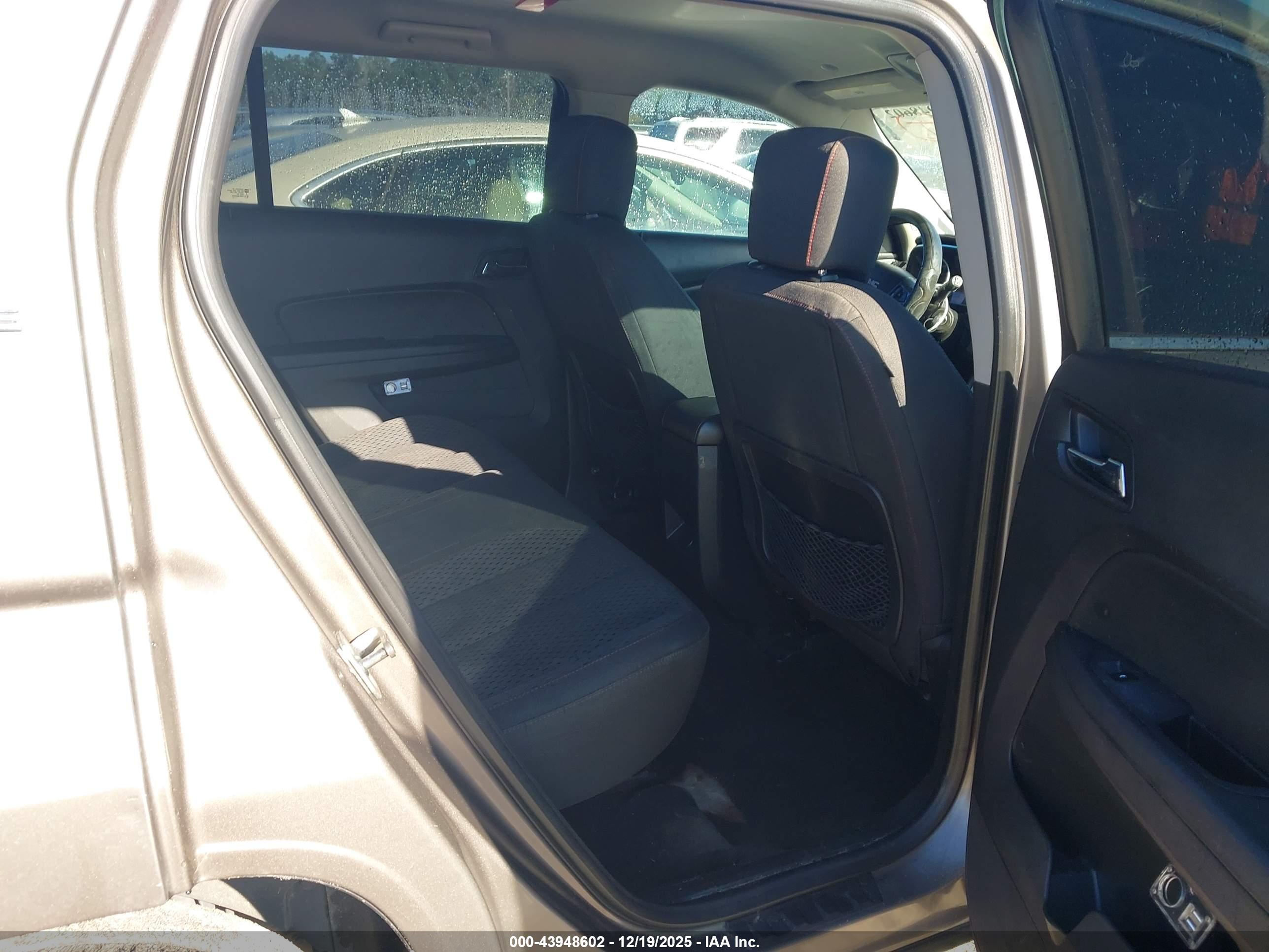 GMC TERRAIN image 8