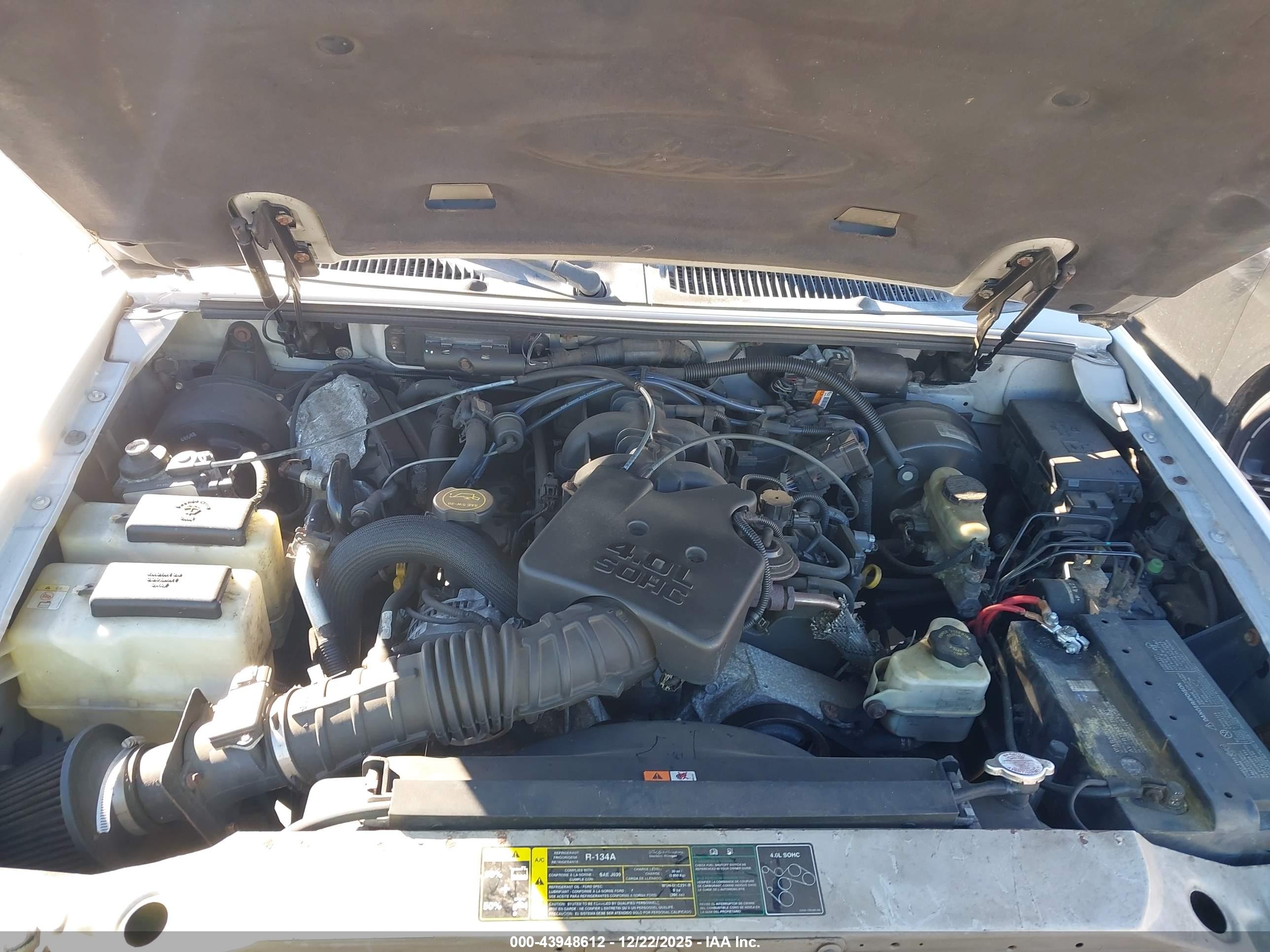 FORD EXPLORER image 10