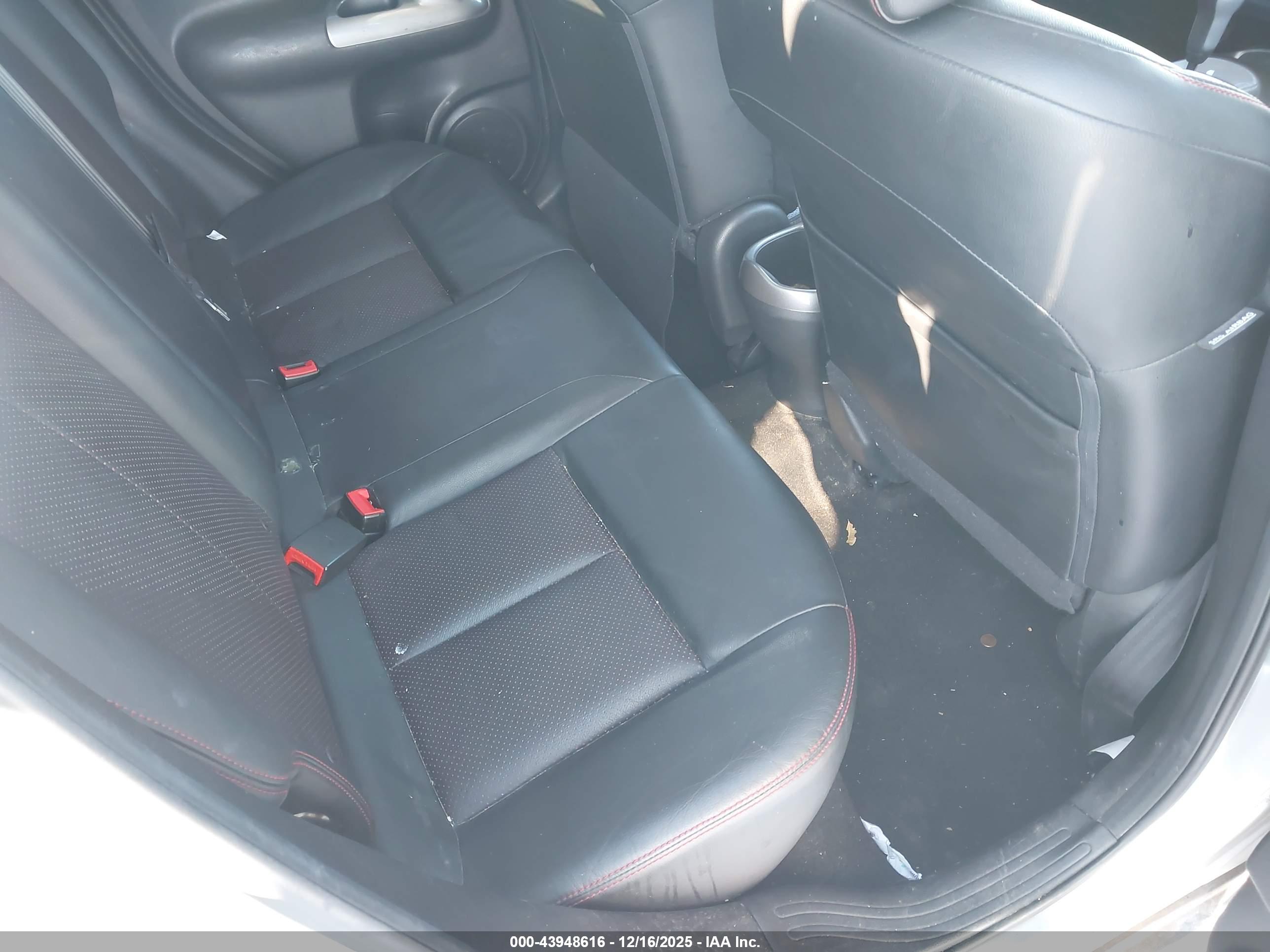 NISSAN JUKE image 8