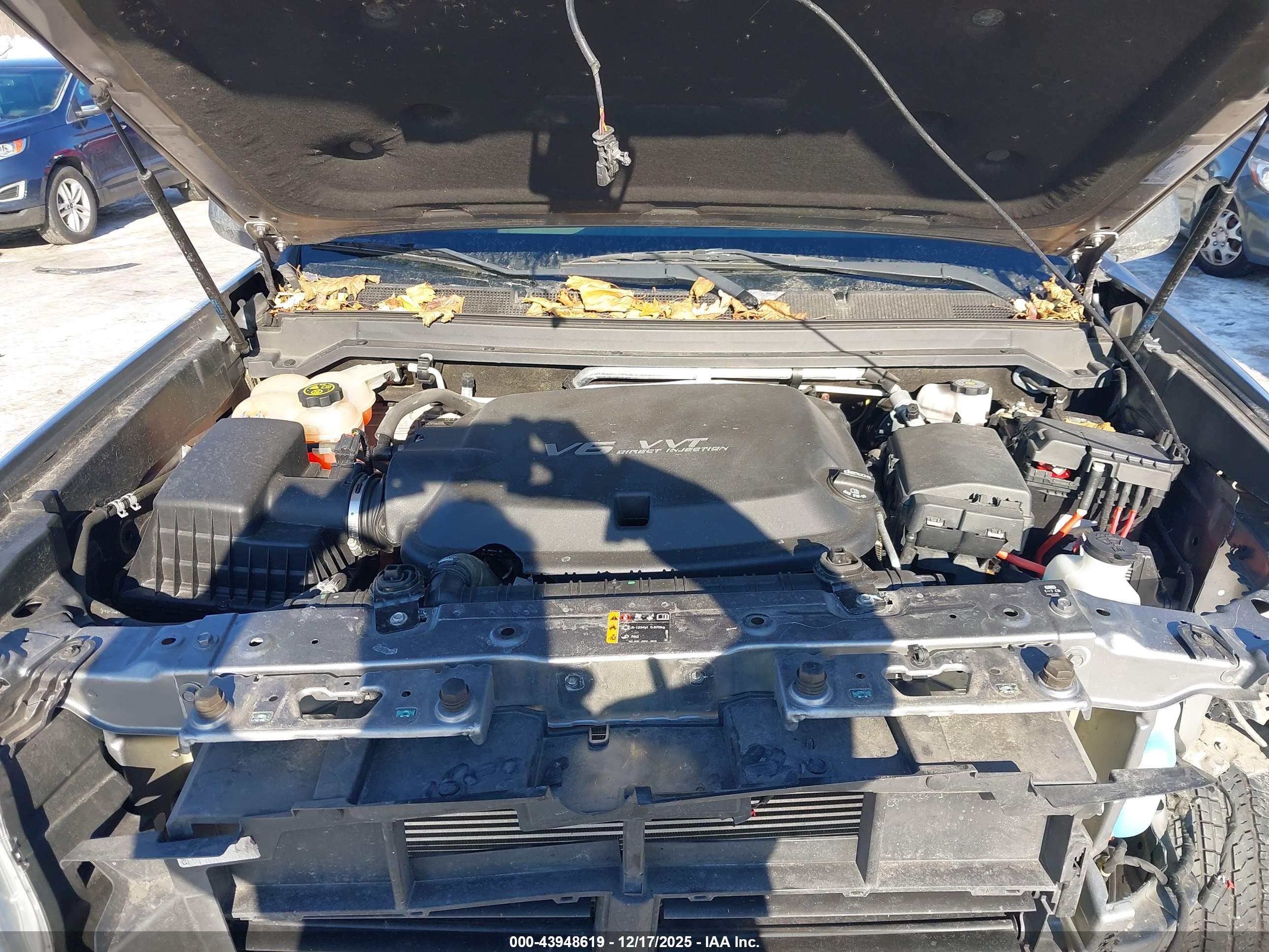CHEVROLET COLORADO image 10