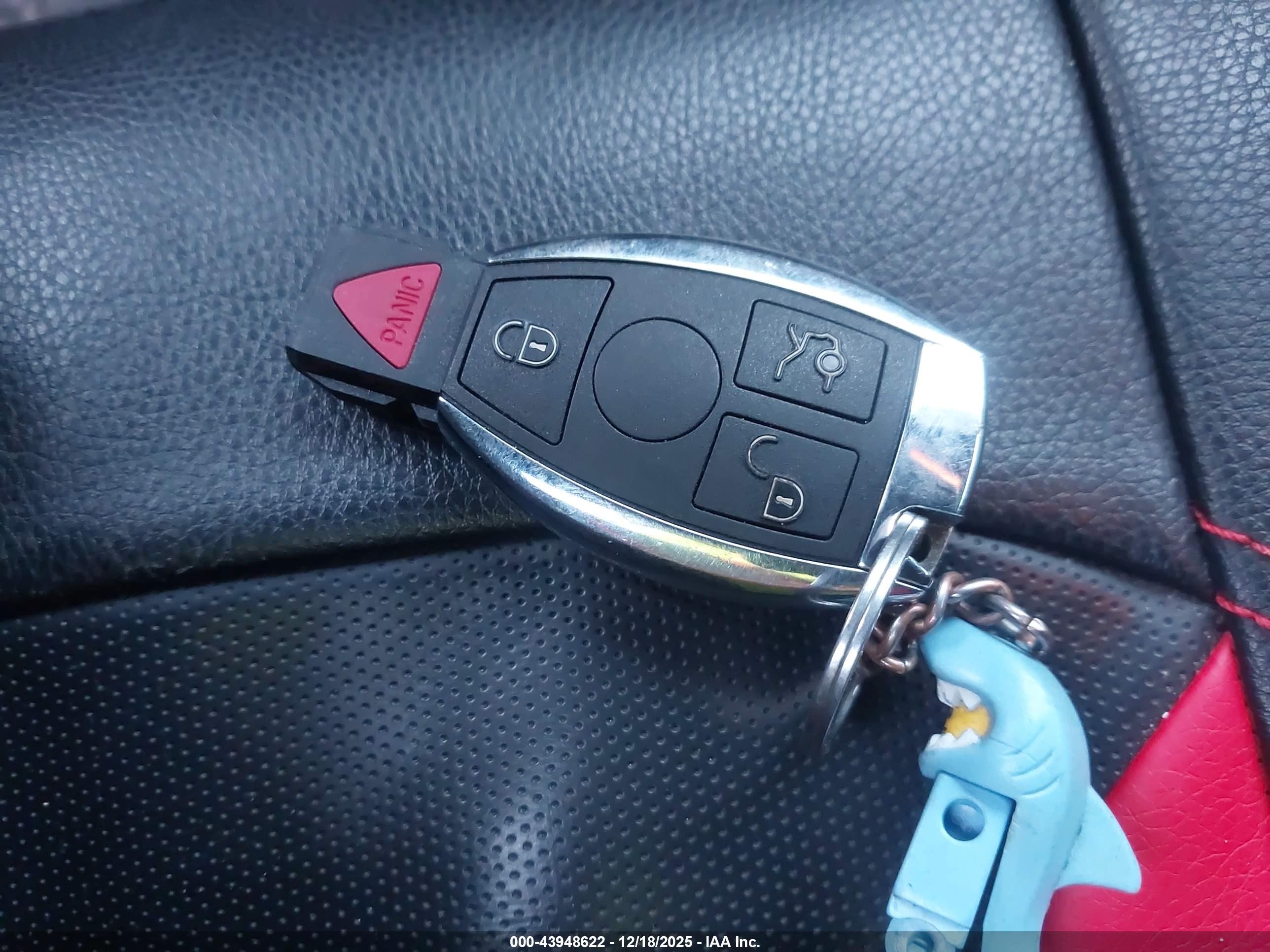 MERCEDES-BENZ C image 11