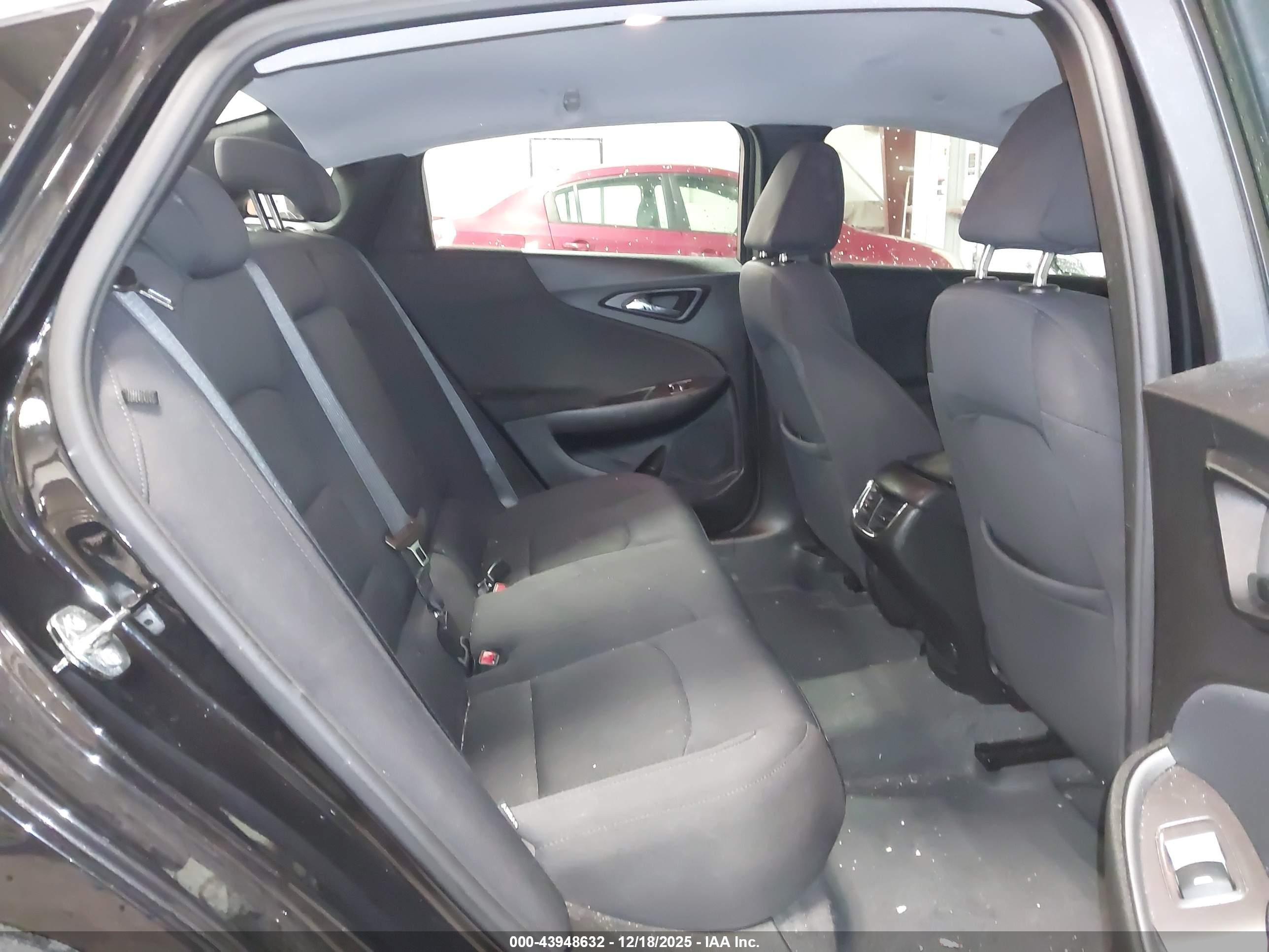 CHEVROLET MALIBU image 8