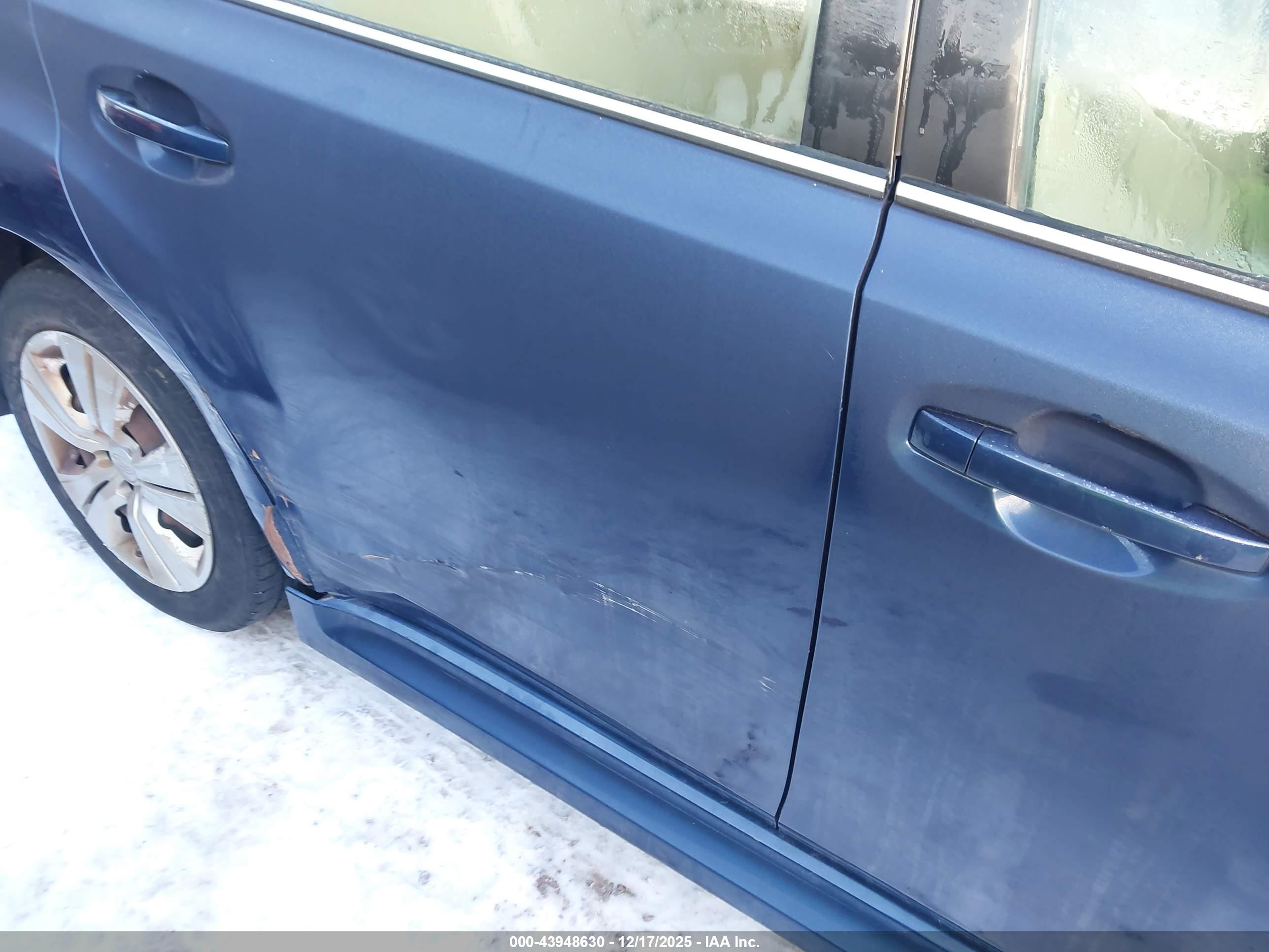 SUBARU LEGACY image 6