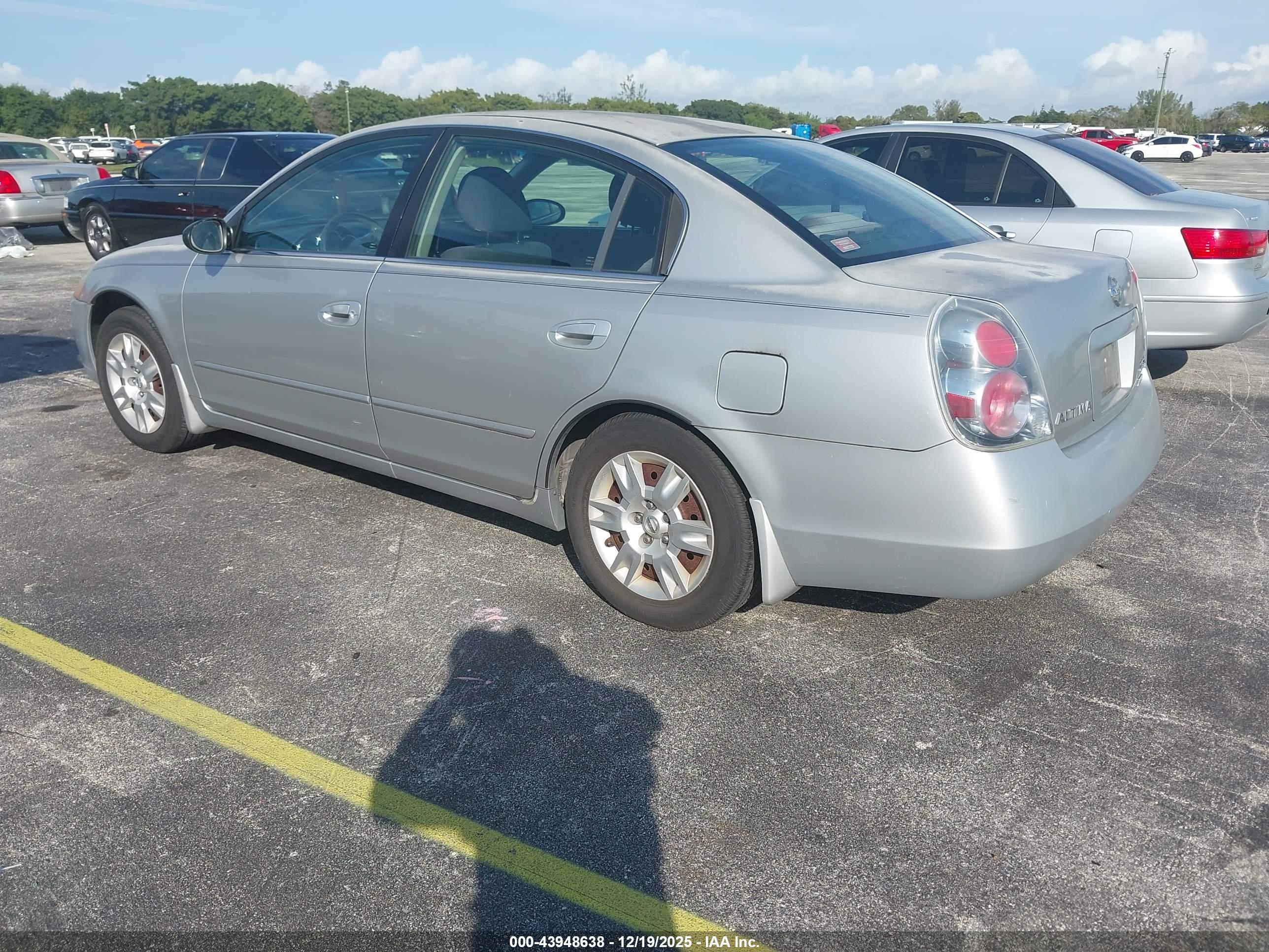 NISSAN ALTIMA image 3