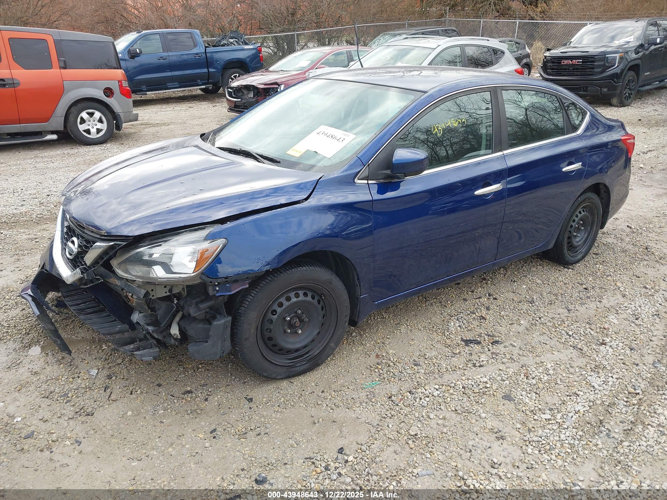 NISSAN SENTRA image 2