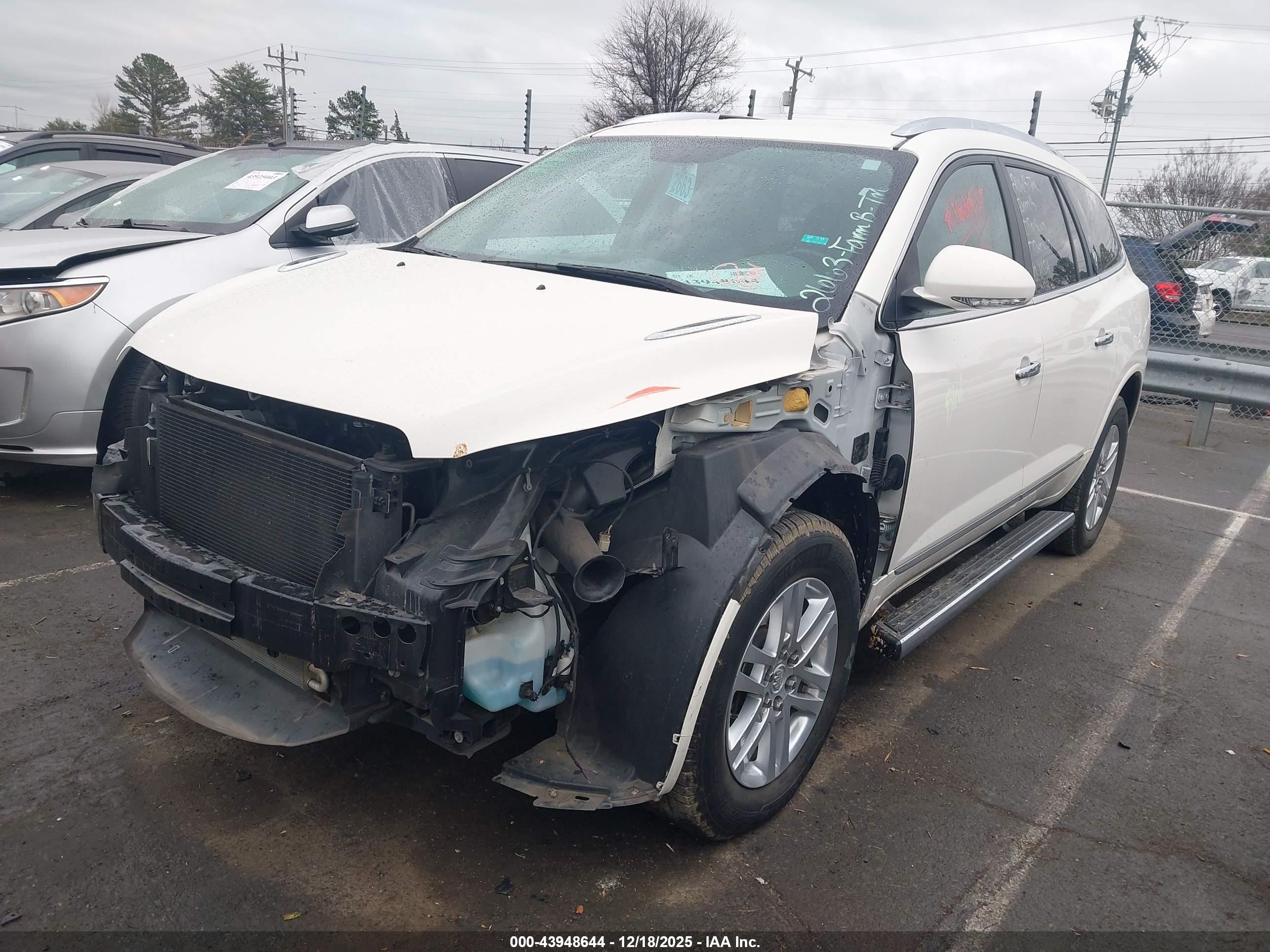BUICK ENCLAVE image 2