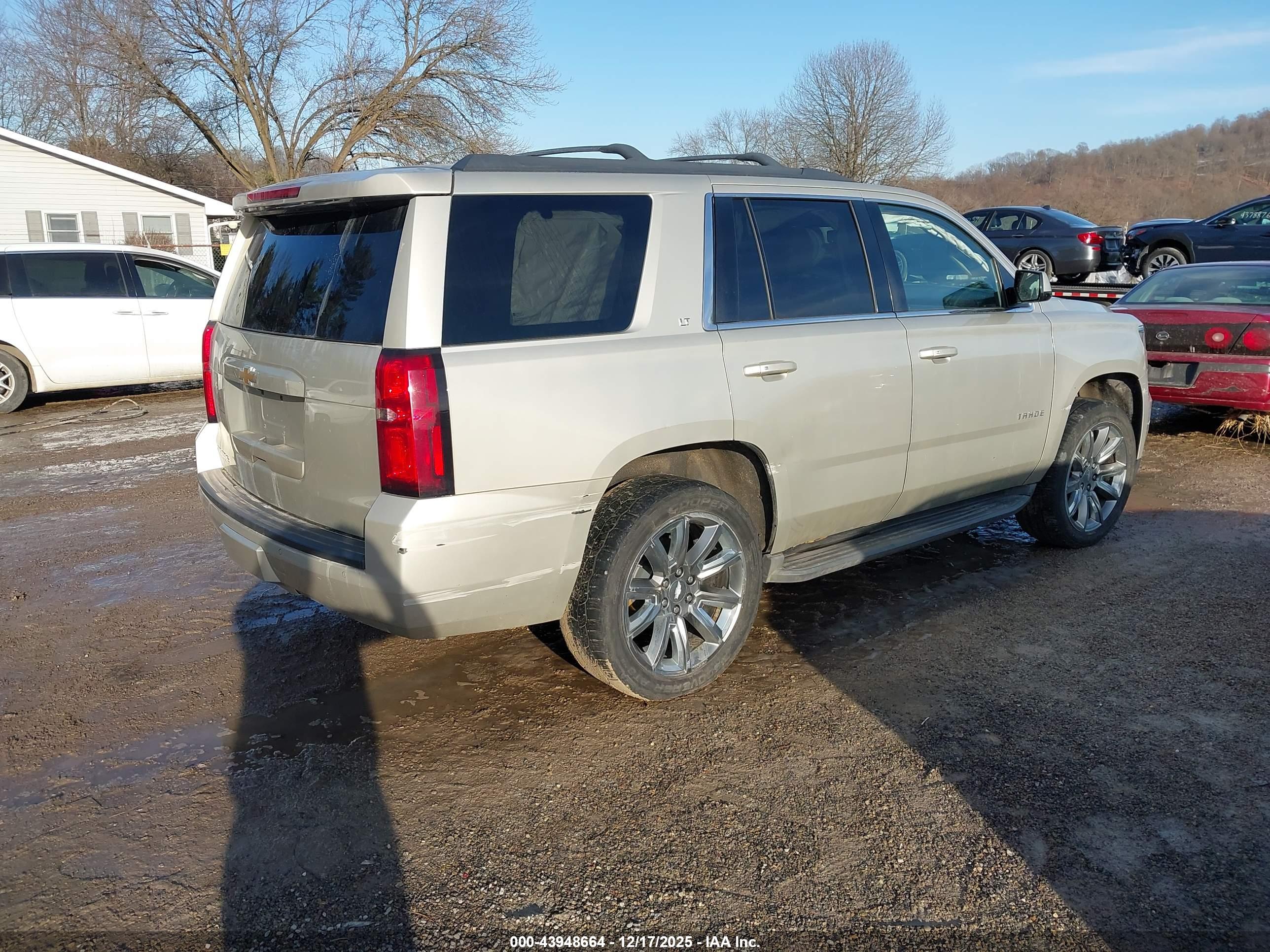 CHEVROLET TAHOE image 4