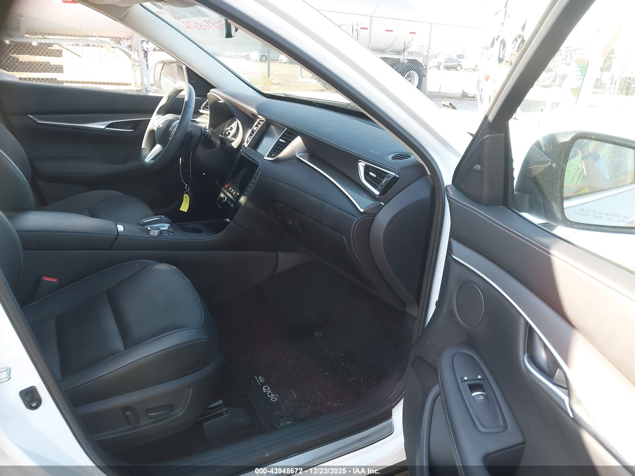 INFINITI QX50 image 5