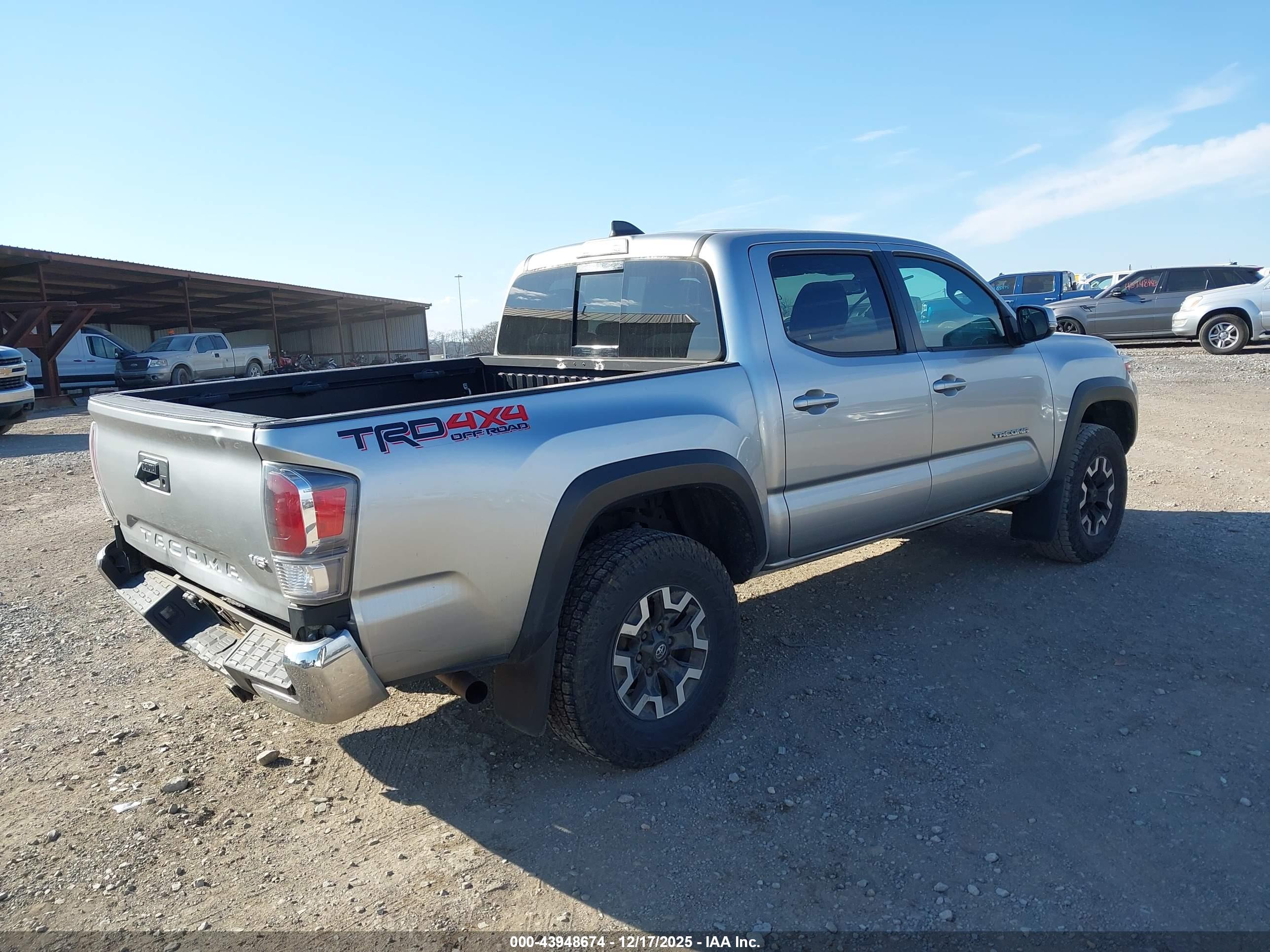 TOYOTA TACOMA image 4