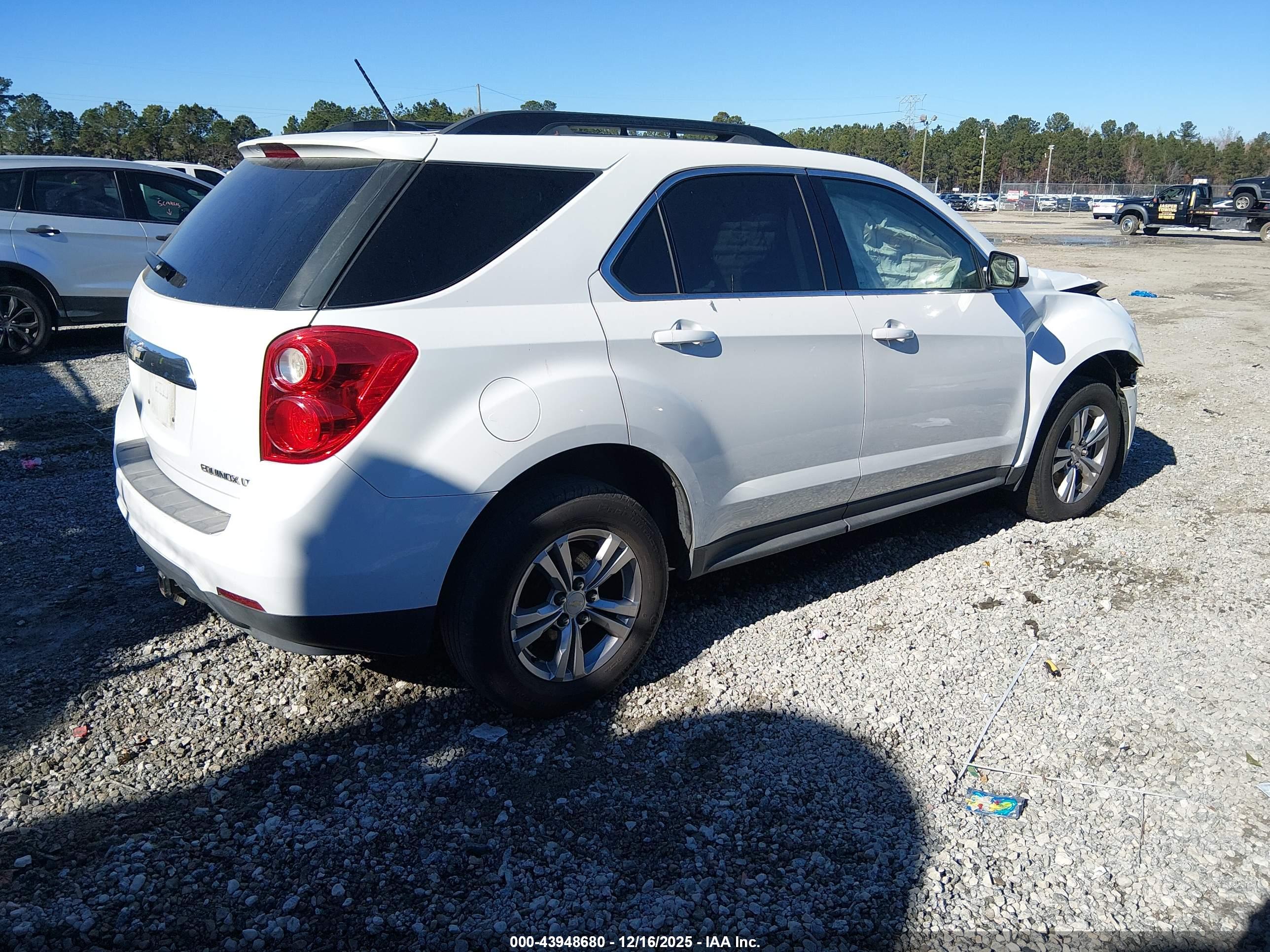 CHEVROLET EQUINOX image 4