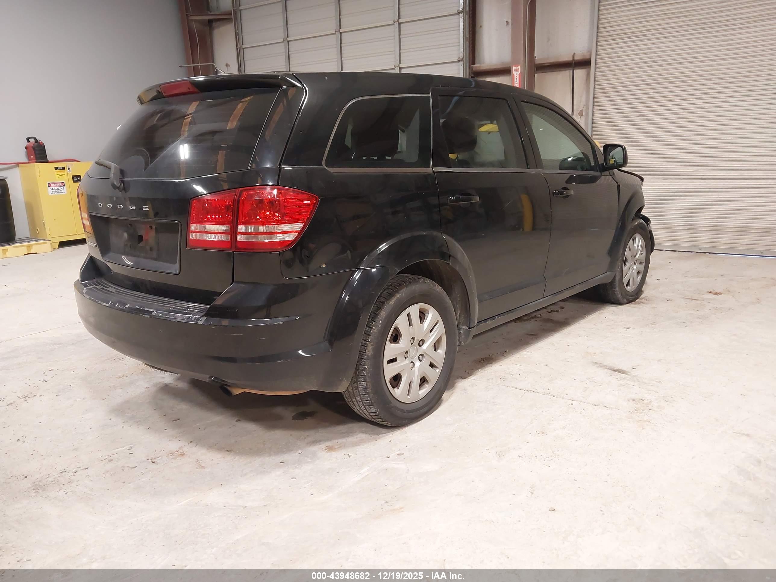 DODGE JOURNEY image 4