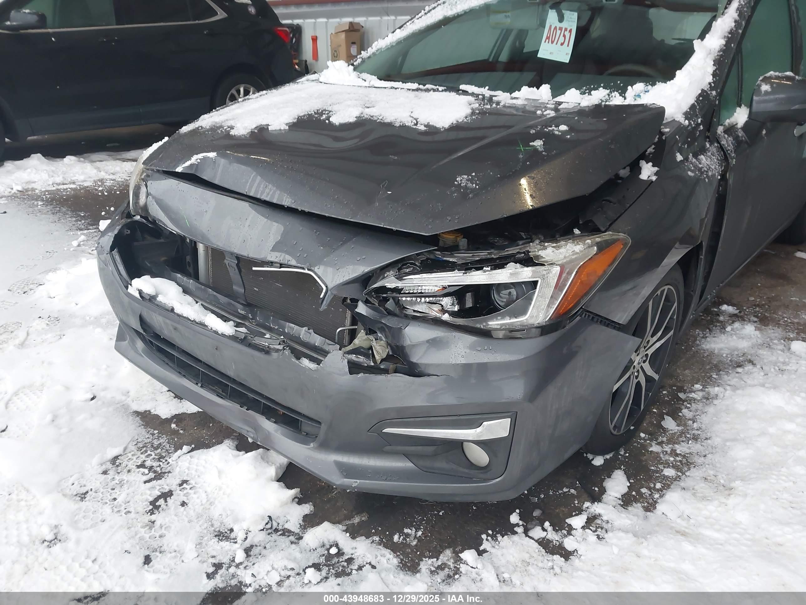 SUBARU IMPREZA image 6