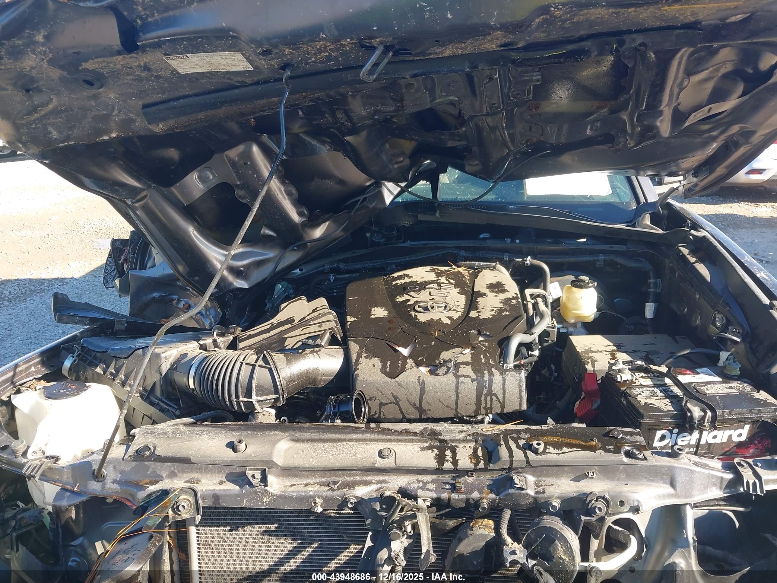 TOYOTA TACOMA image 10