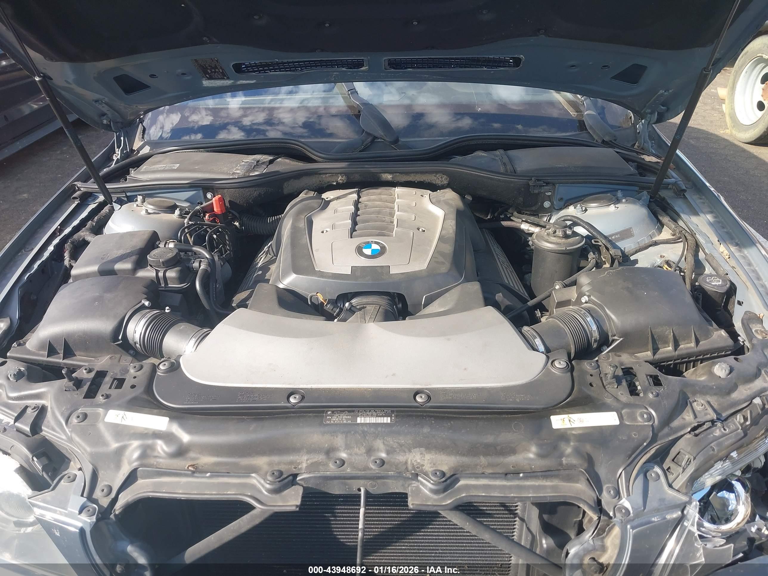 BMW 750LI image 10